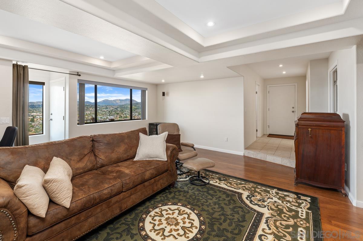 Detail Gallery Image 35 of 57 For 1216  Merritt Dr, El Cajon,  CA 92020 - 3 Beds | 3 Baths