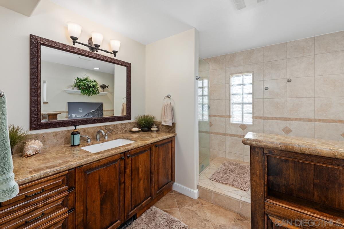 Detail Gallery Image 36 of 57 For 1216  Merritt Dr, El Cajon,  CA 92020 - 3 Beds | 3 Baths