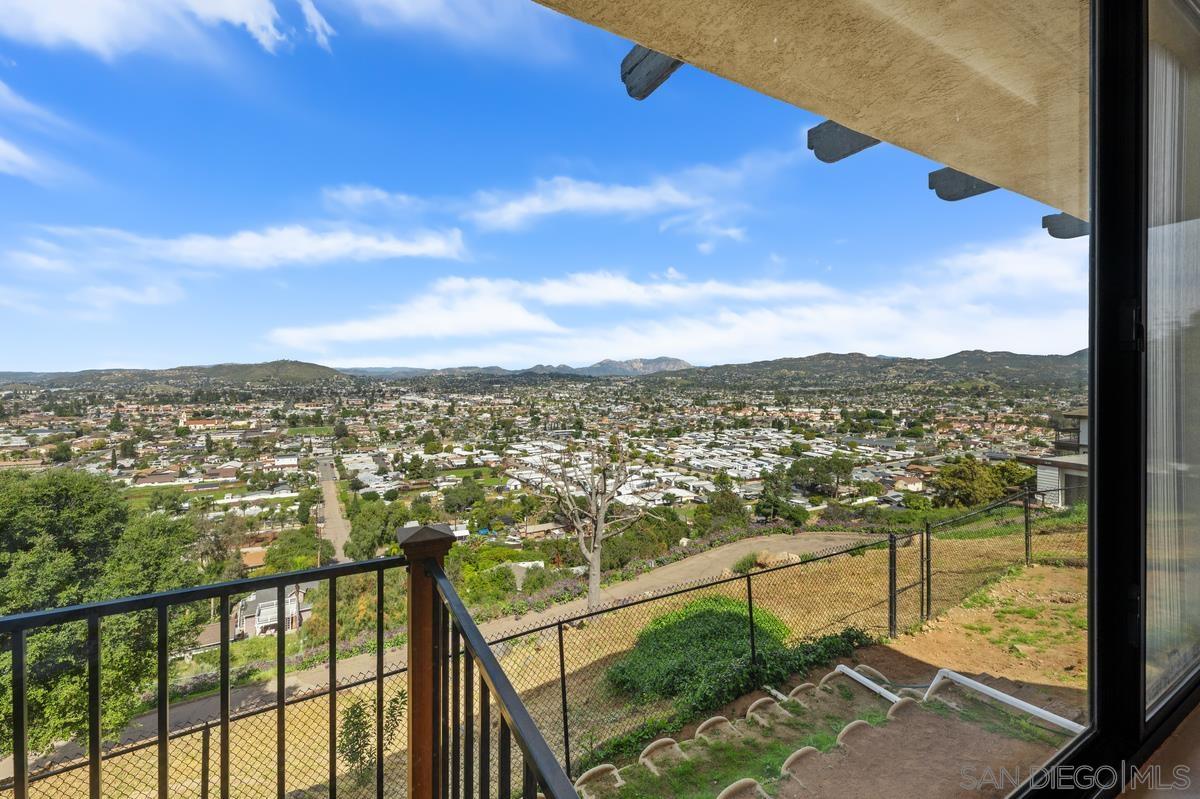 Detail Gallery Image 41 of 57 For 1216  Merritt Dr, El Cajon,  CA 92020 - 3 Beds | 3 Baths