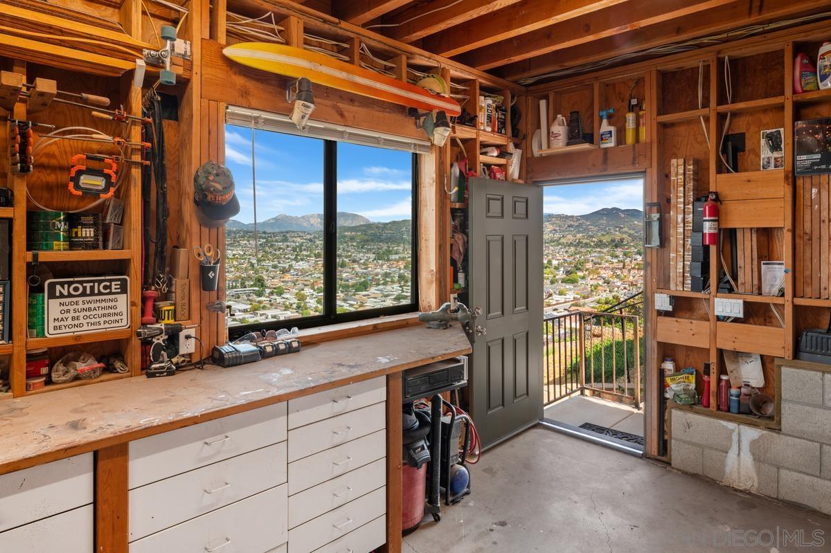 Detail Gallery Image 43 of 57 For 1216  Merritt Dr, El Cajon,  CA 92020 - 3 Beds | 3 Baths