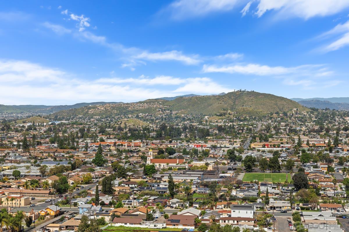 Detail Gallery Image 48 of 57 For 1216  Merritt Dr, El Cajon,  CA 92020 - 3 Beds | 3 Baths