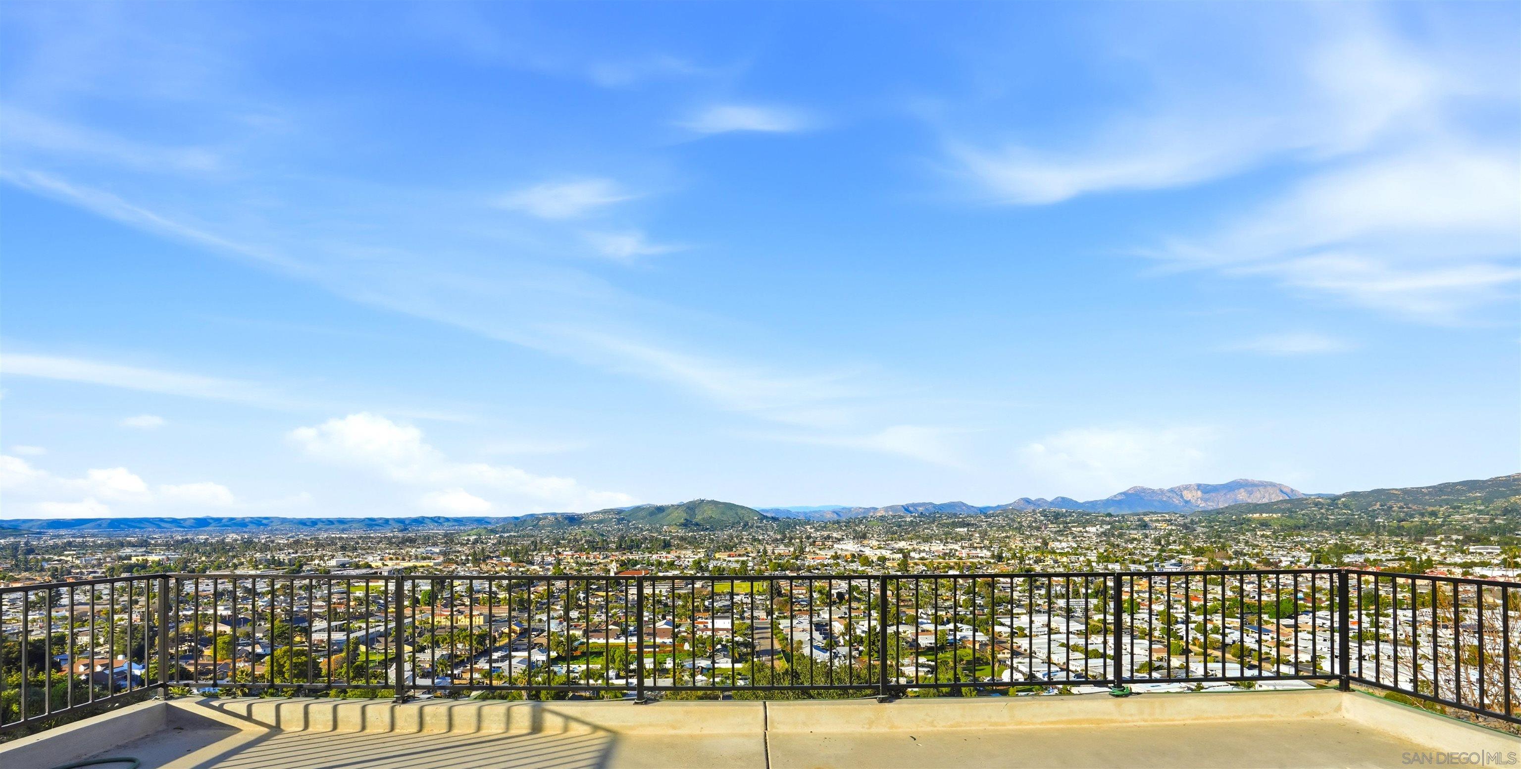 Detail Gallery Image 49 of 57 For 1216  Merritt Dr, El Cajon,  CA 92020 - 3 Beds | 3 Baths