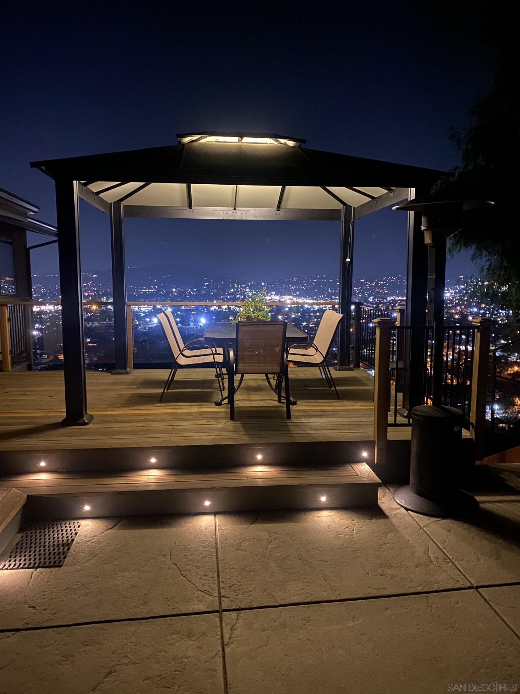 Detail Gallery Image 53 of 57 For 1216  Merritt Dr, El Cajon,  CA 92020 - 3 Beds | 3 Baths