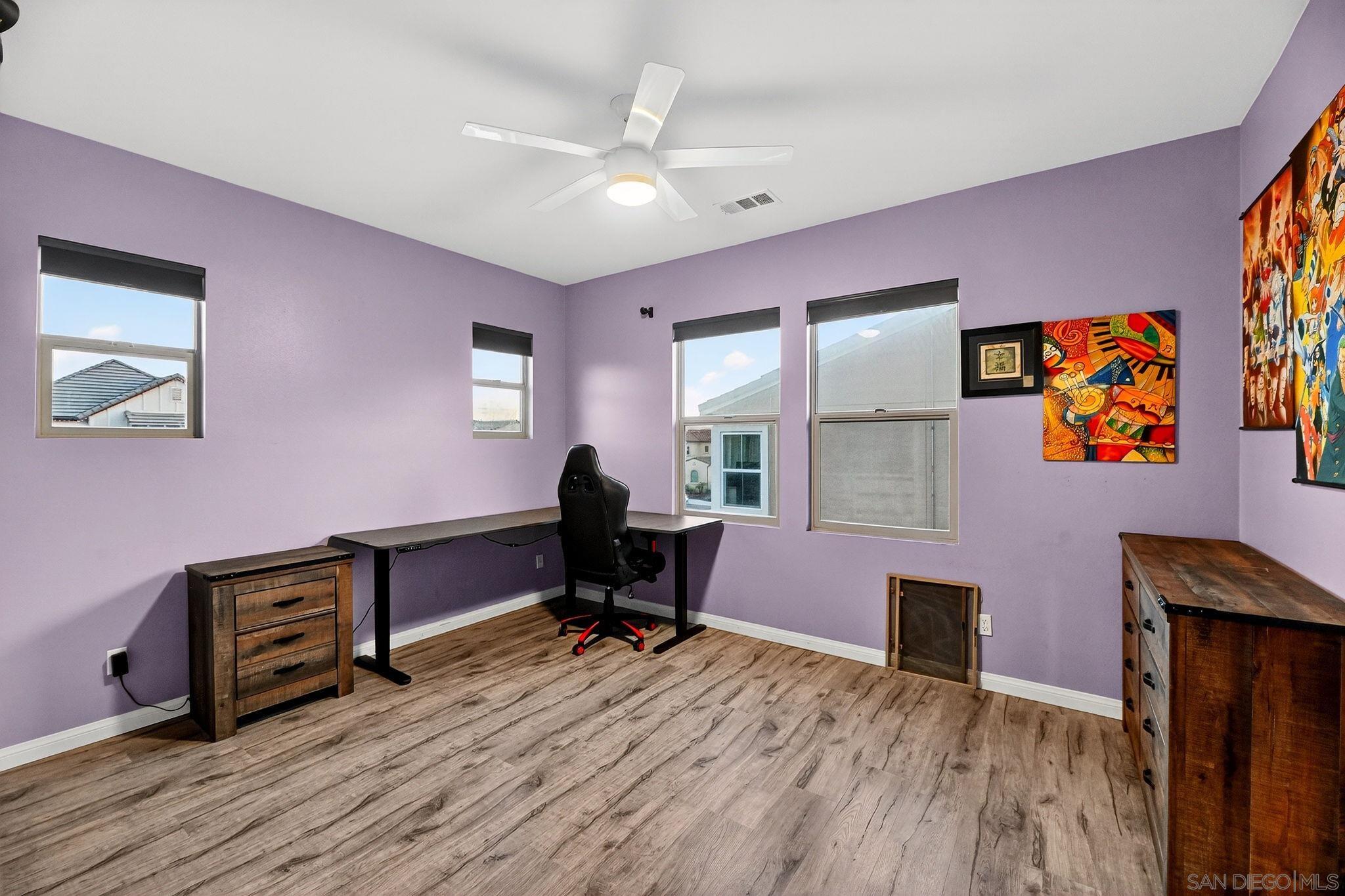 Detail Gallery Image 23 of 49 For 971  Camino Levante, Chula Vista,  CA 91913 - 5 Beds | 3/1 Baths