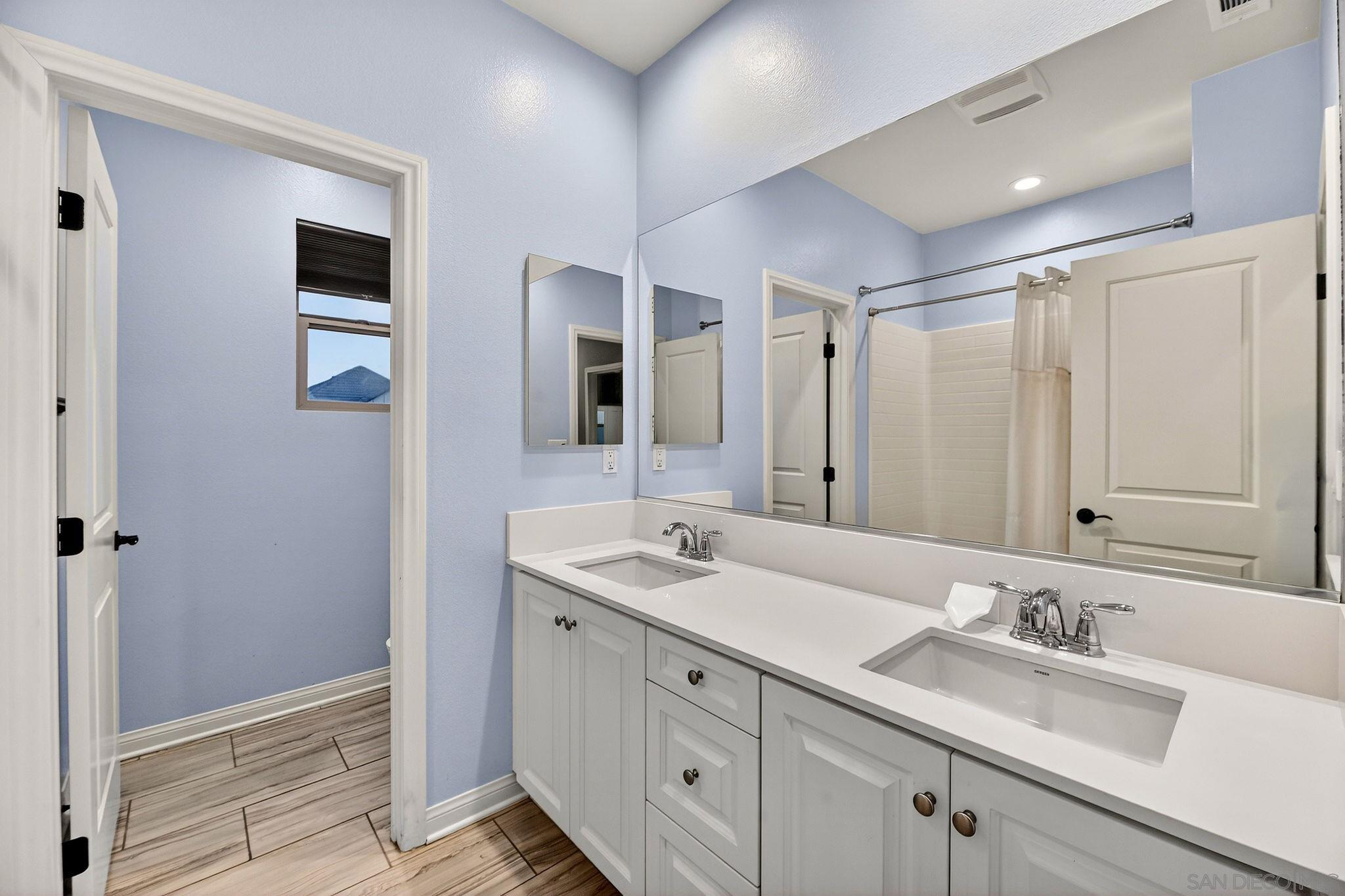 Detail Gallery Image 32 of 49 For 971  Camino Levante, Chula Vista,  CA 91913 - 5 Beds | 3/1 Baths