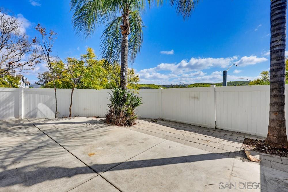 Detail Gallery Image 27 of 48 For 12875  Carriage Heights Way, Poway,  CA 92064 - 3 Beds | 2/1 Baths