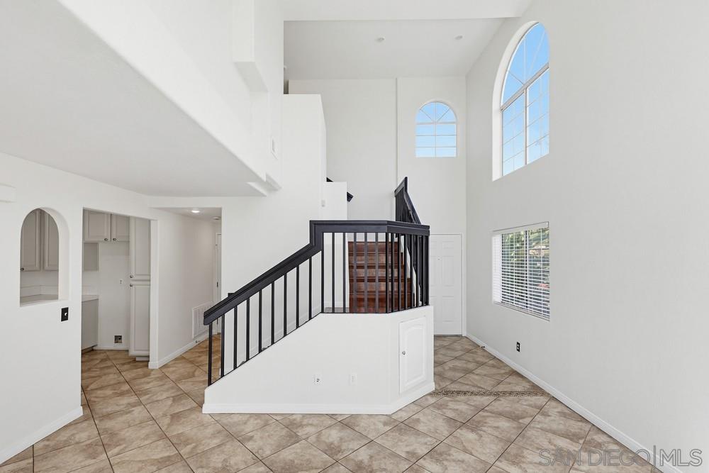 Detail Gallery Image 35 of 48 For 12875  Carriage Heights Way, Poway,  CA 92064 - 3 Beds | 2/1 Baths