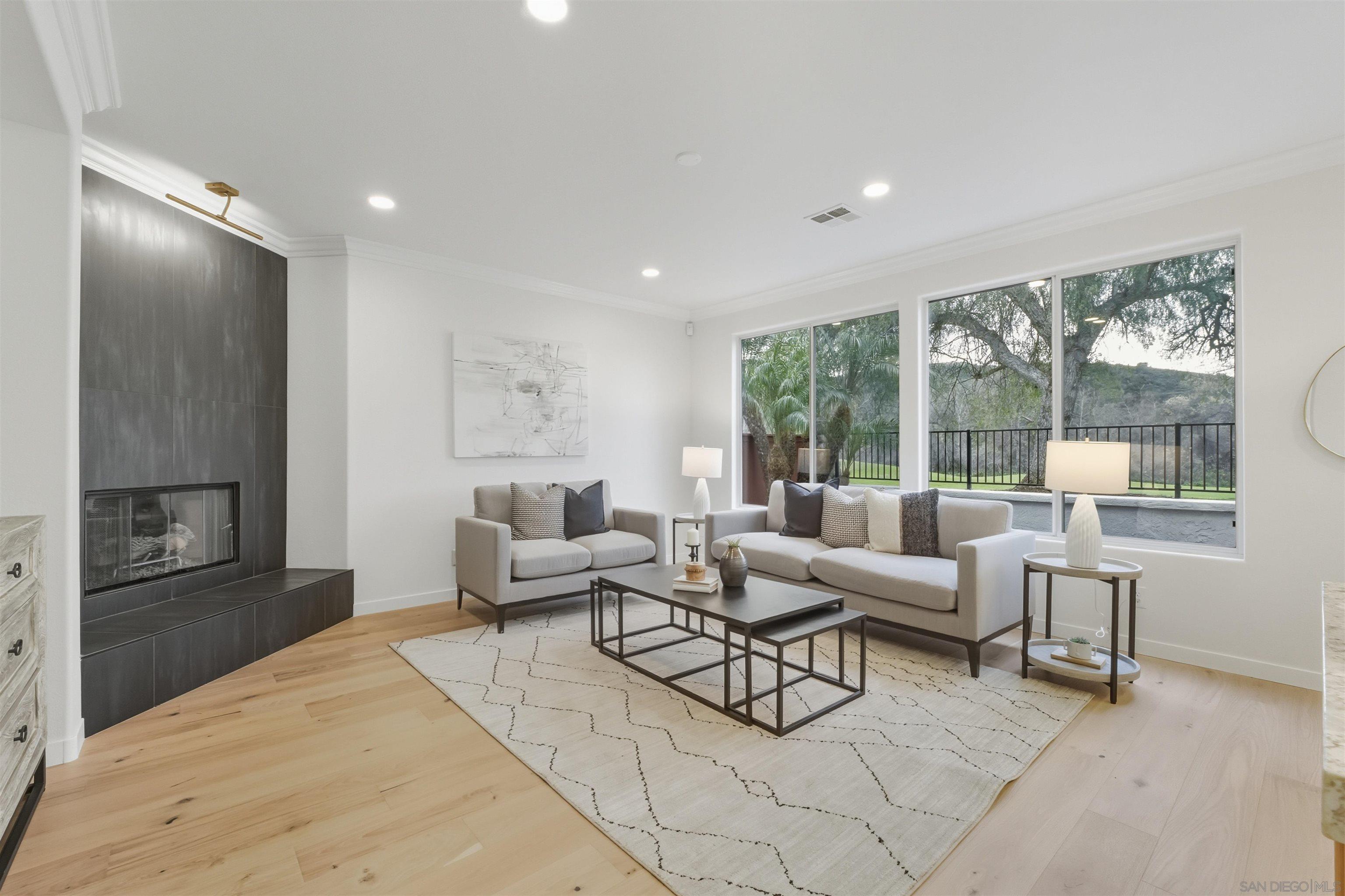 Detail Gallery Image 12 of 45 For 564  Golf Glen Dr, San Marcos,  CA 92069 - 5 Beds | 3 Baths