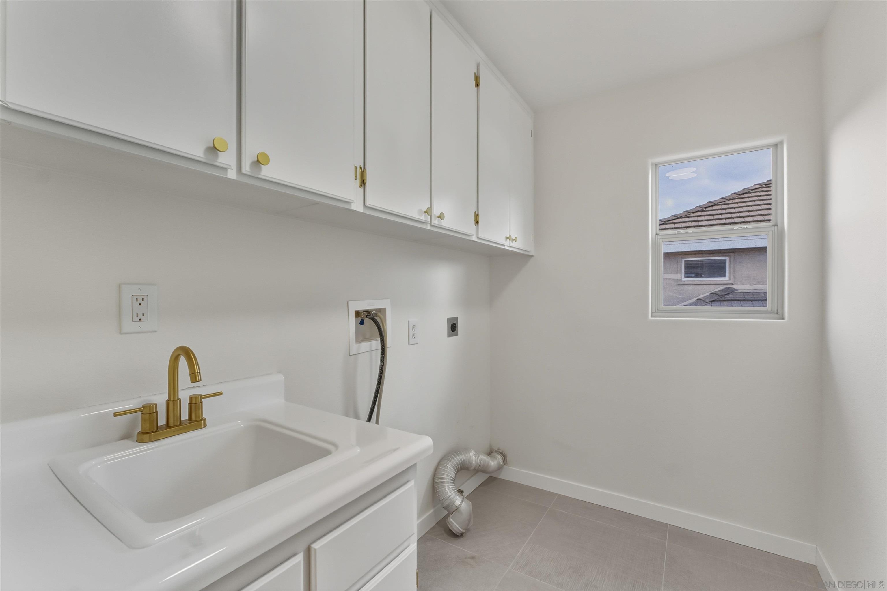 Detail Gallery Image 27 of 45 For 564  Golf Glen Dr, San Marcos,  CA 92069 - 5 Beds | 3 Baths