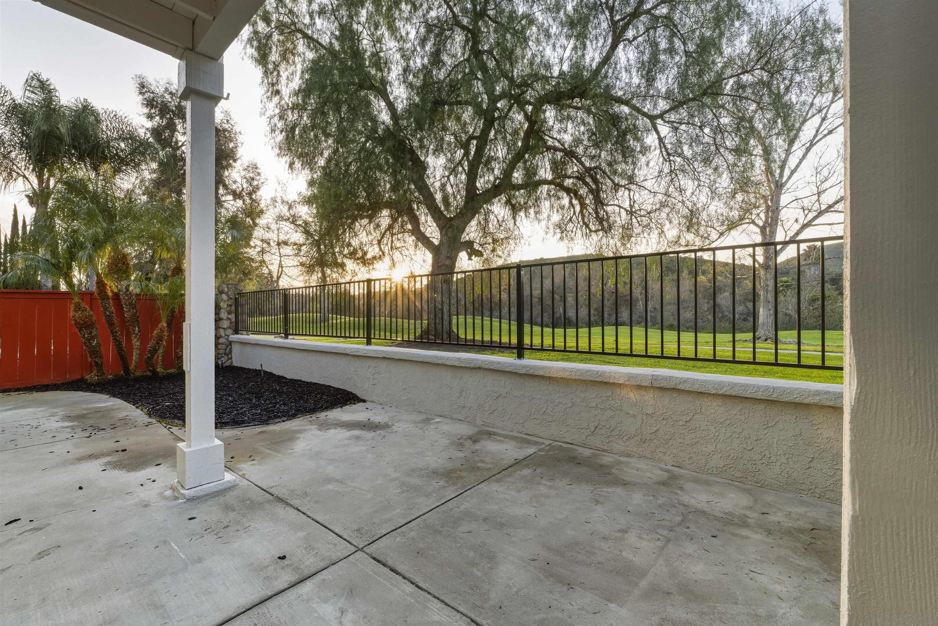 Detail Gallery Image 35 of 45 For 564  Golf Glen Dr, San Marcos,  CA 92069 - 5 Beds | 3 Baths