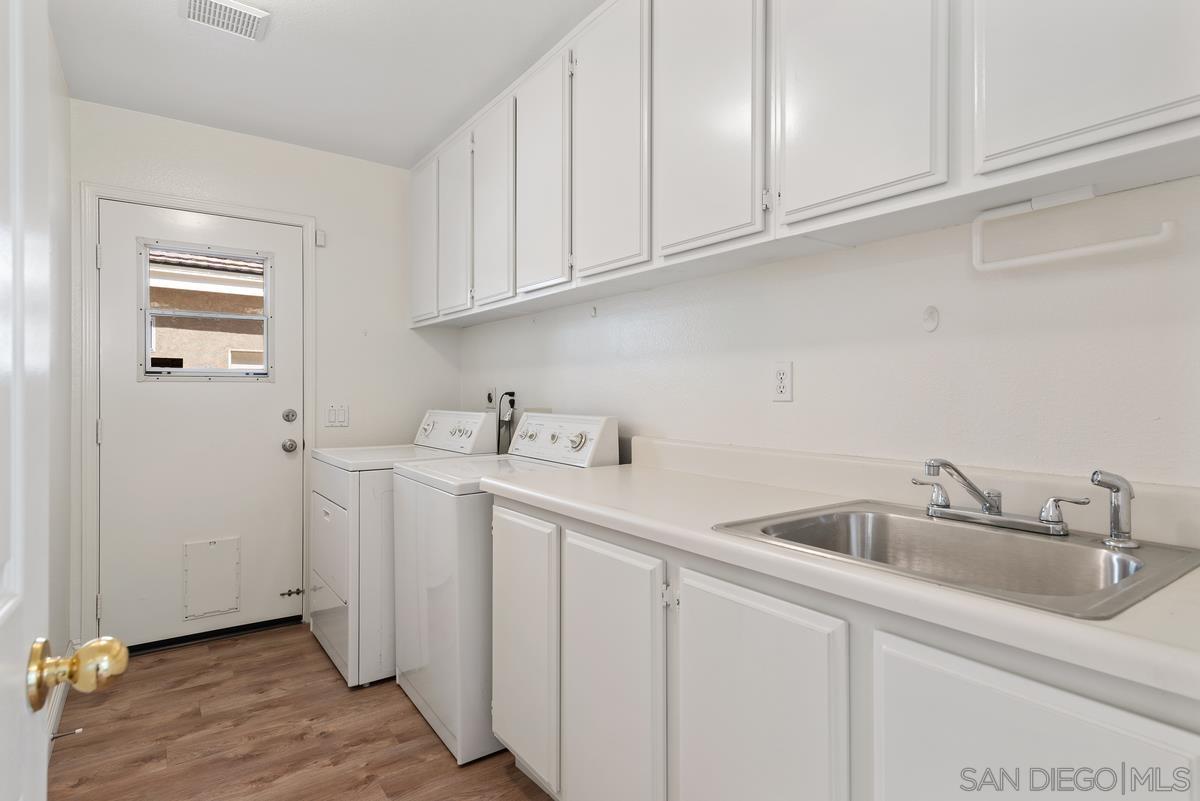 Detail Gallery Image 19 of 33 For 13988  Lewiston St, San Diego,  CA 92128 - 4 Beds | 2/1 Baths