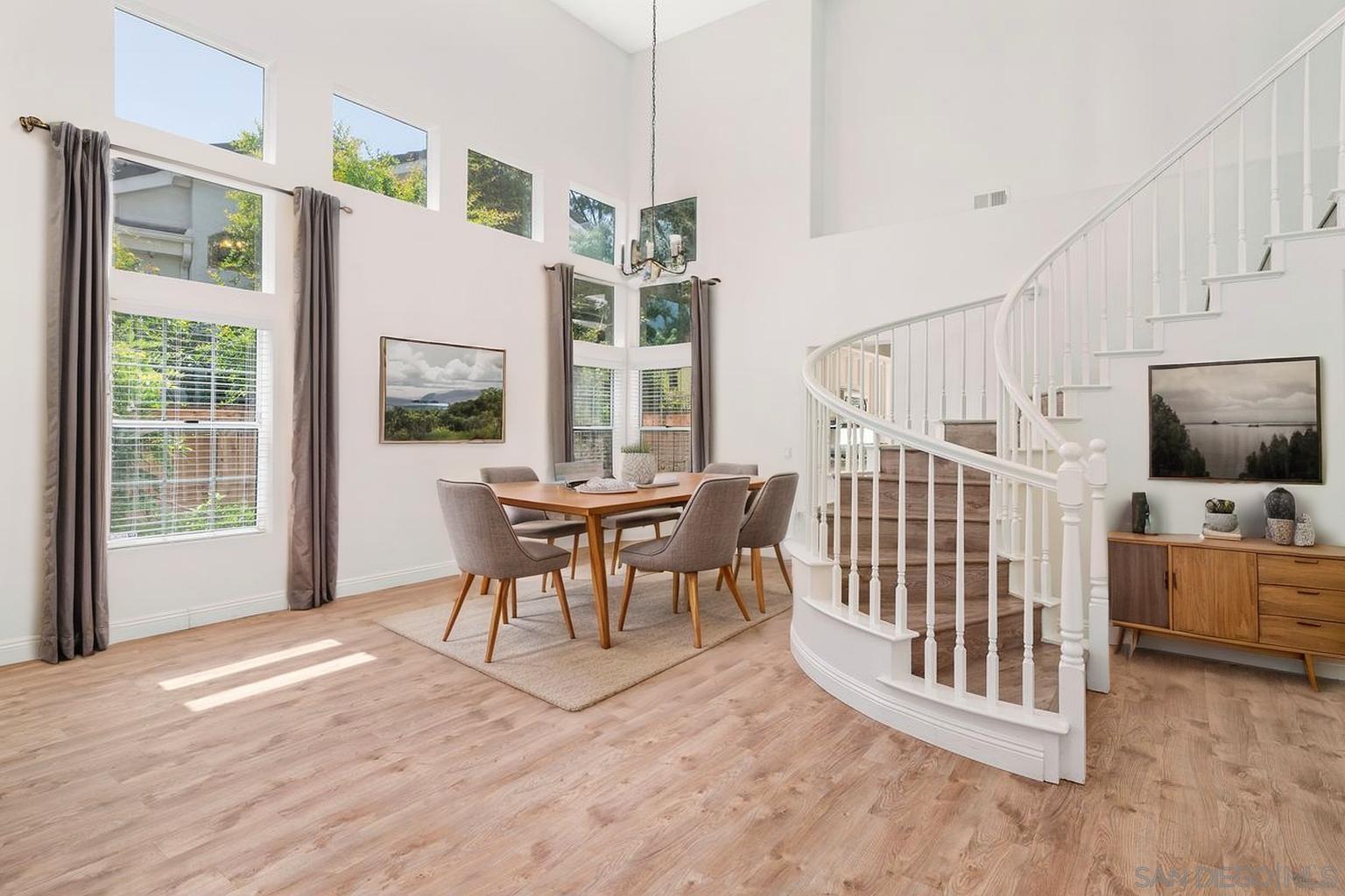 Detail Gallery Image 5 of 33 For 13988  Lewiston St, San Diego,  CA 92128 - 4 Beds | 2/1 Baths