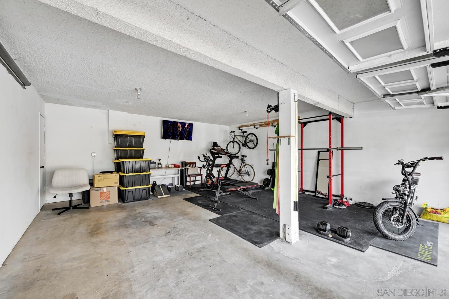 Detail Gallery Image 4 of 26 For 4212  Maryland Street  #APT 1,  San Diego,  CA 92103 - 2 Beds | 2 Baths