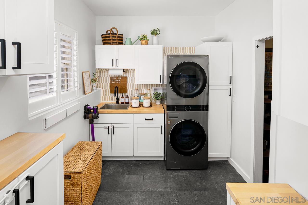 Detail Gallery Image 12 of 45 For 6969  Tower Street, La Mesa,  CA 91942 - 4 Beds | 2 Baths