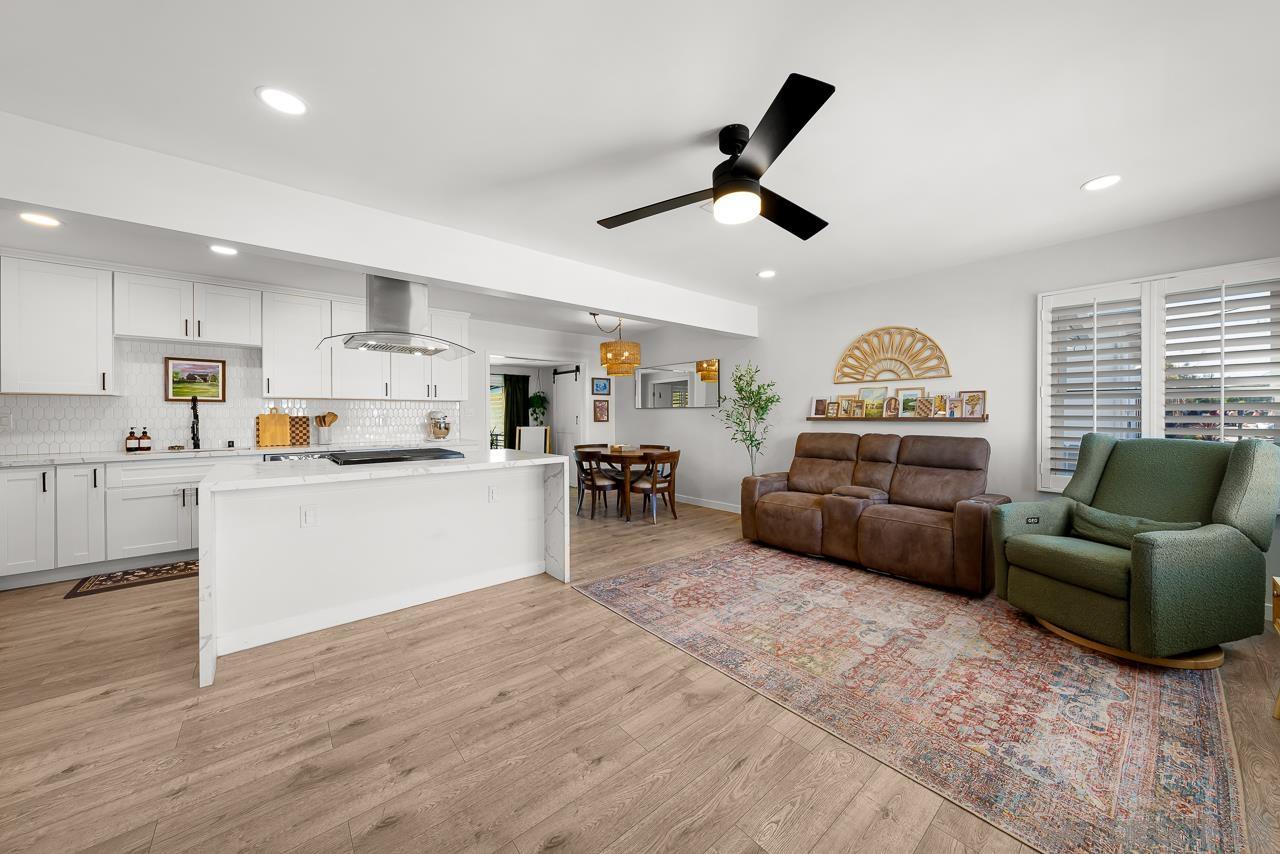 Detail Gallery Image 8 of 45 For 6969  Tower Street, La Mesa,  CA 91942 - 4 Beds | 2 Baths