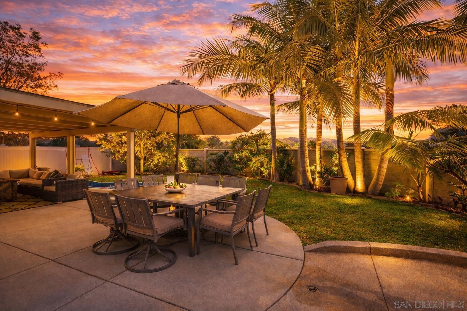 Detail Gallery Image 3 of 38 For 6848  via Verano, Carlsbad,  CA 92009 - 3 Beds | 2/1 Baths