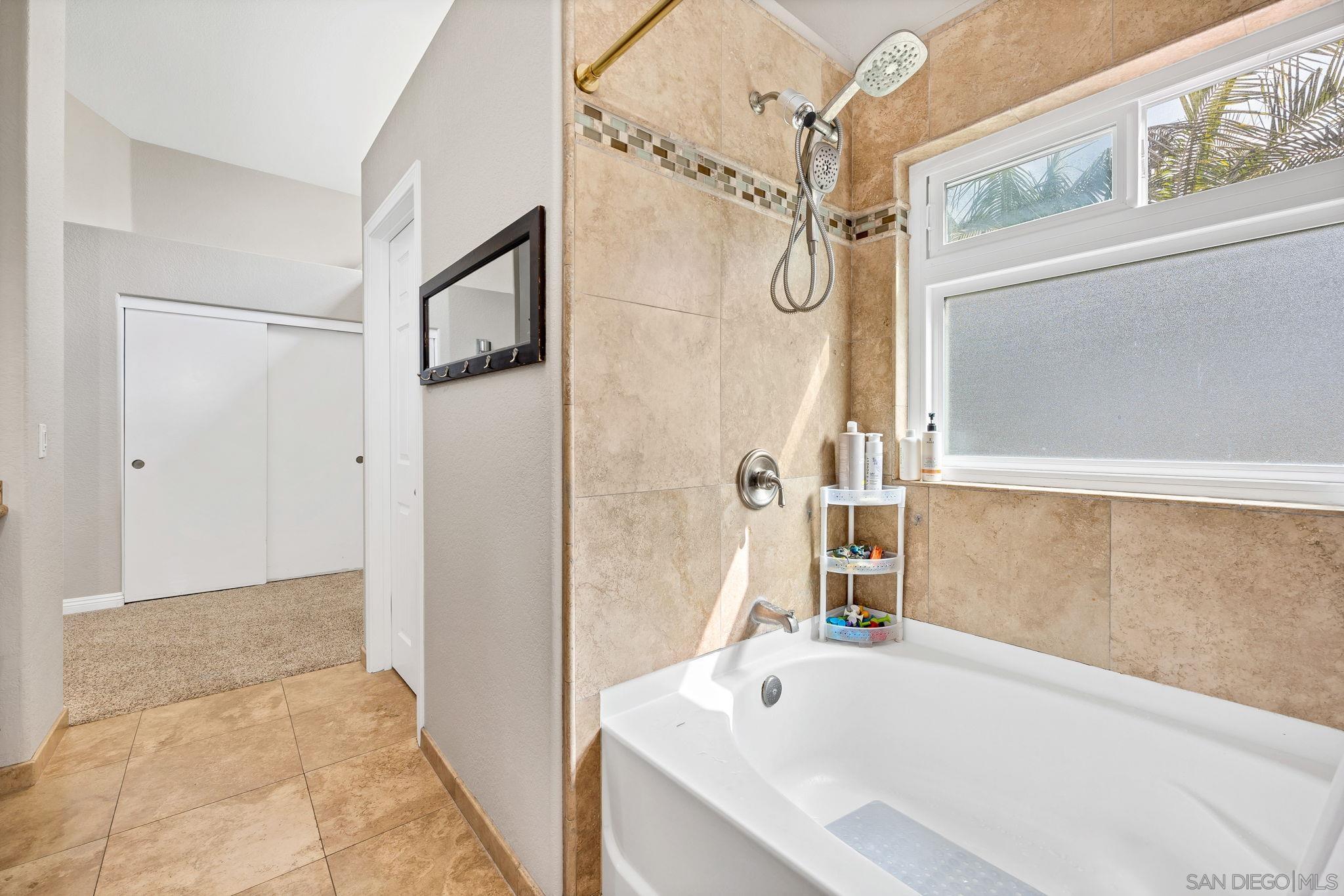 Detail Gallery Image 29 of 38 For 6848  via Verano, Carlsbad,  CA 92009 - 3 Beds | 2/1 Baths