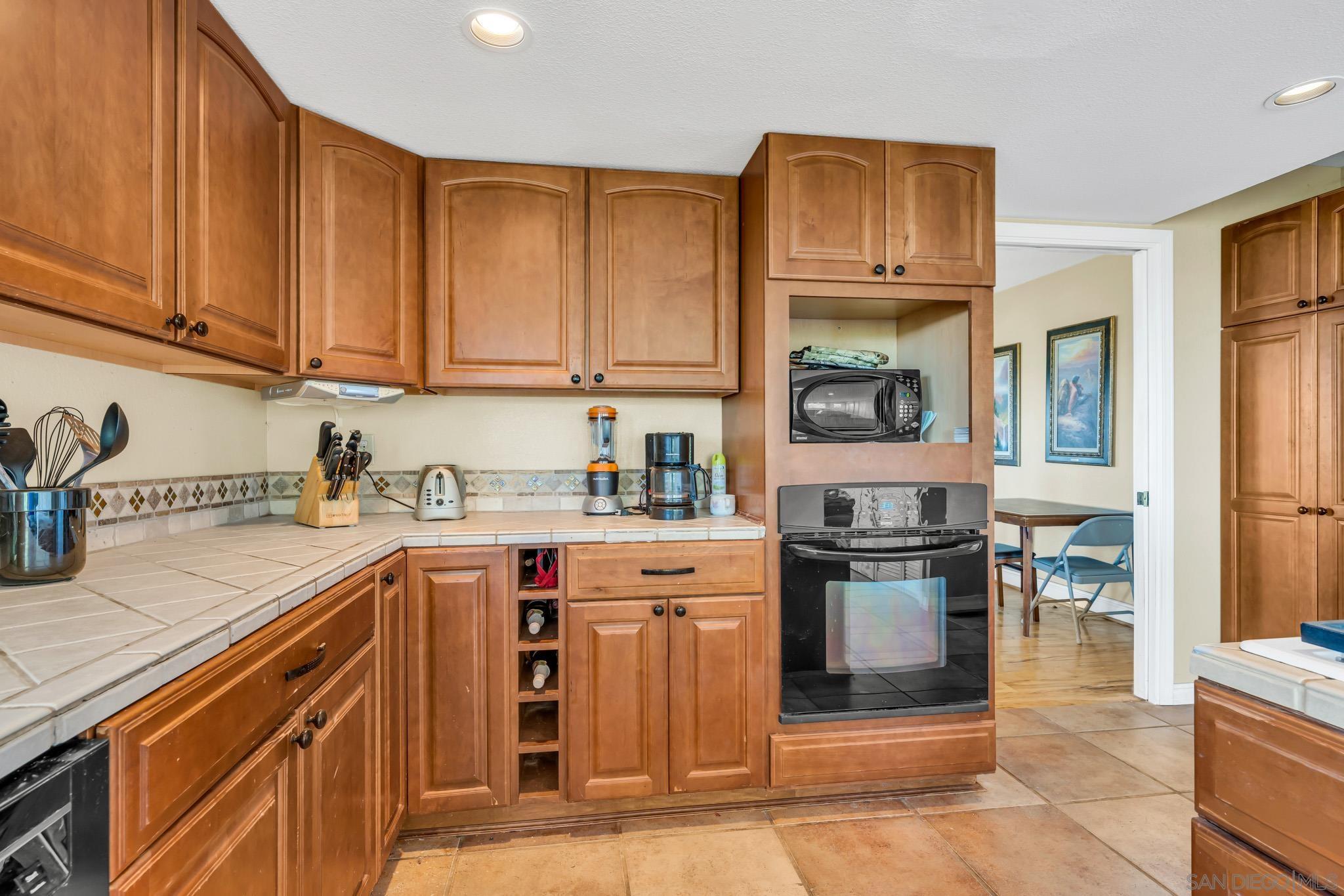 Detail Gallery Image 17 of 67 For 6141  Sarah Burner Ct, Pilot Hill,  CA 95664 - 3 Beds | 2 Baths