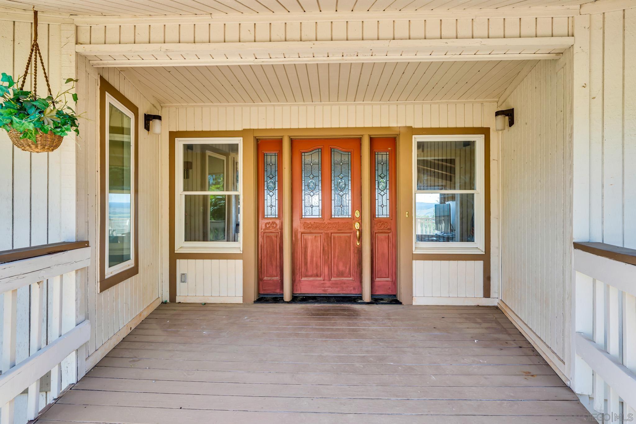 Detail Gallery Image 6 of 67 For 6141  Sarah Burner Ct, Pilot Hill,  CA 95664 - 3 Beds | 2 Baths