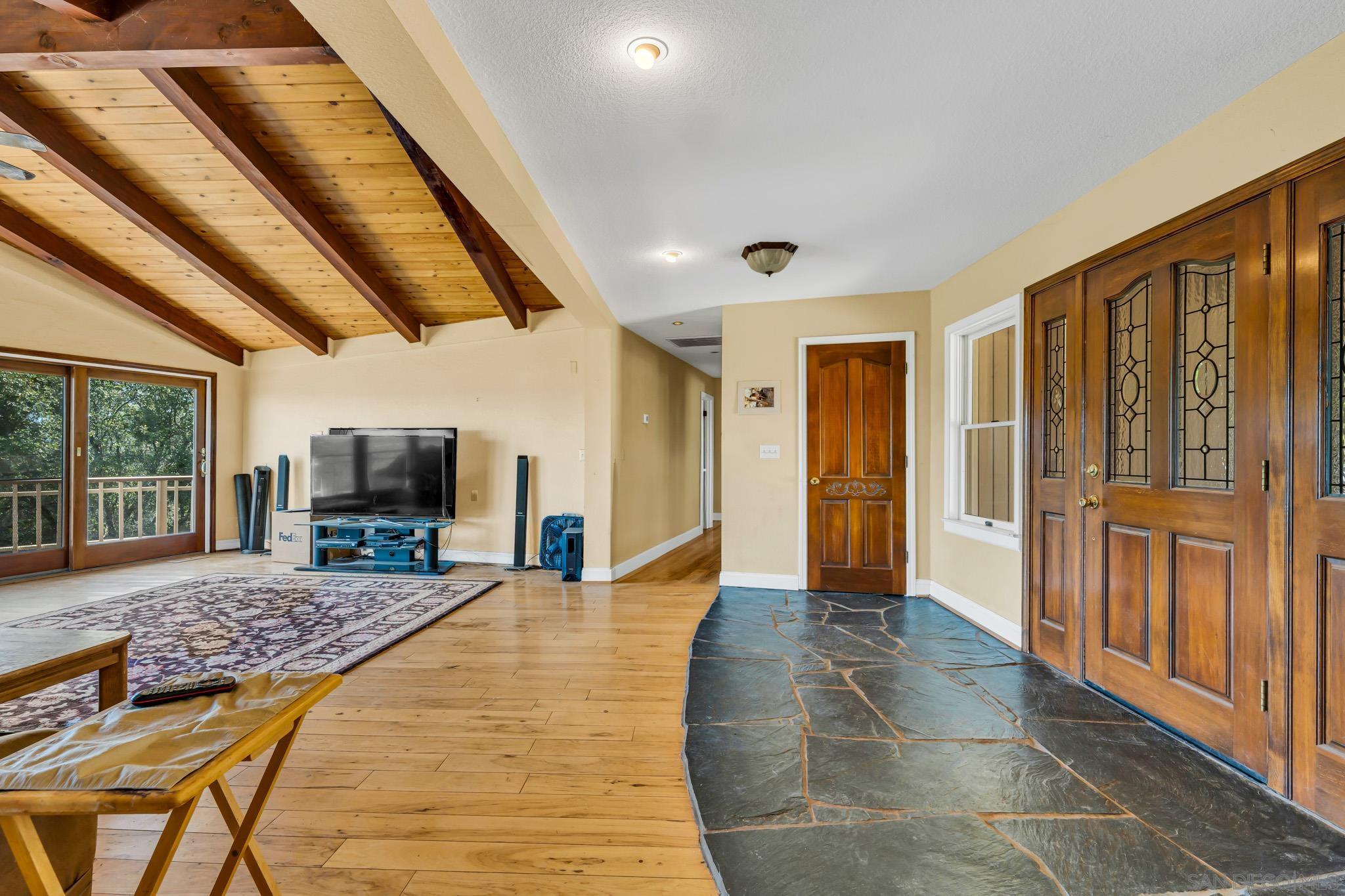 Detail Gallery Image 10 of 67 For 6141  Sarah Burner Ct, Pilot Hill,  CA 95664 - 3 Beds | 2 Baths