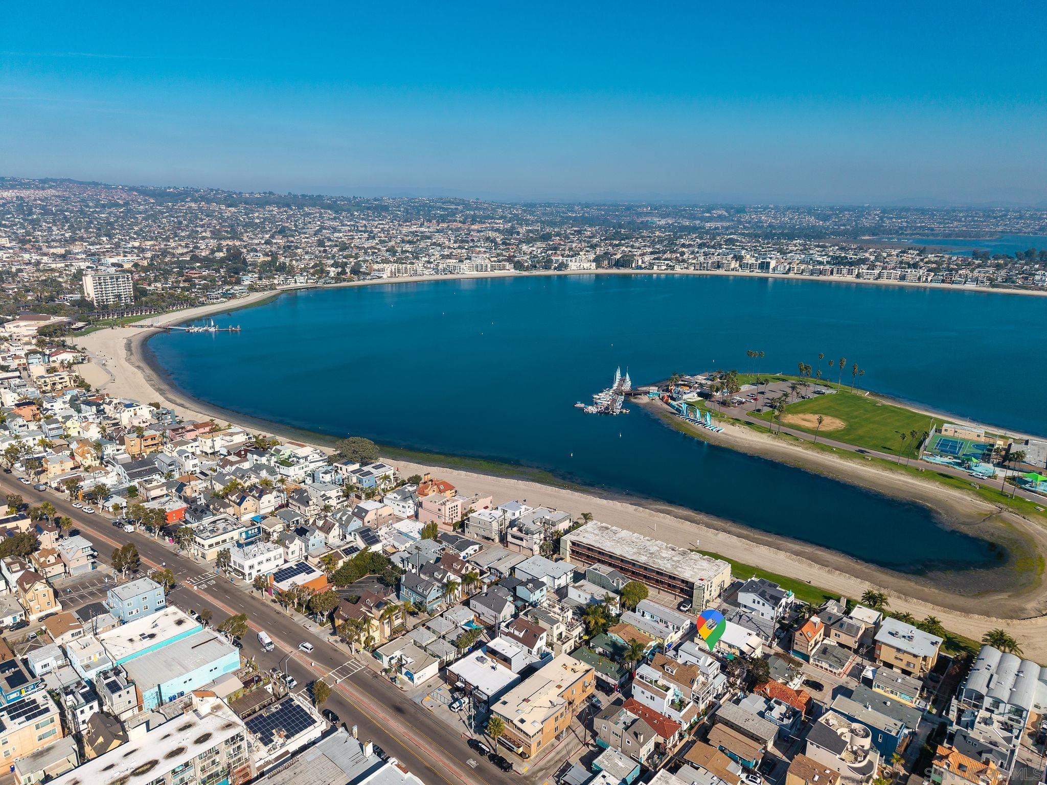 Detail Gallery Image 20 of 35 For 830-832  Pismo Ct, San Diego,  CA 92109 - – Beds | – Baths