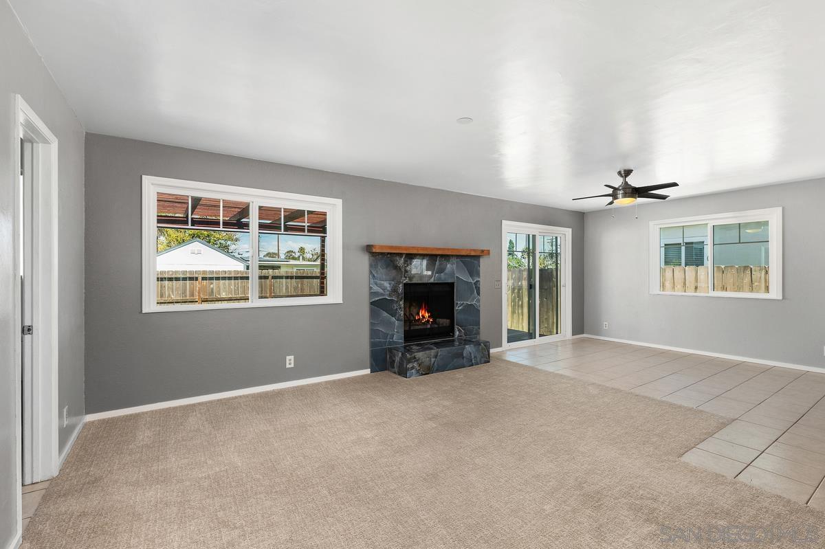 Detail Gallery Image 8 of 30 For 468  Manor, El Cajon,  CA 92020 - 3 Beds | 2/1 Baths