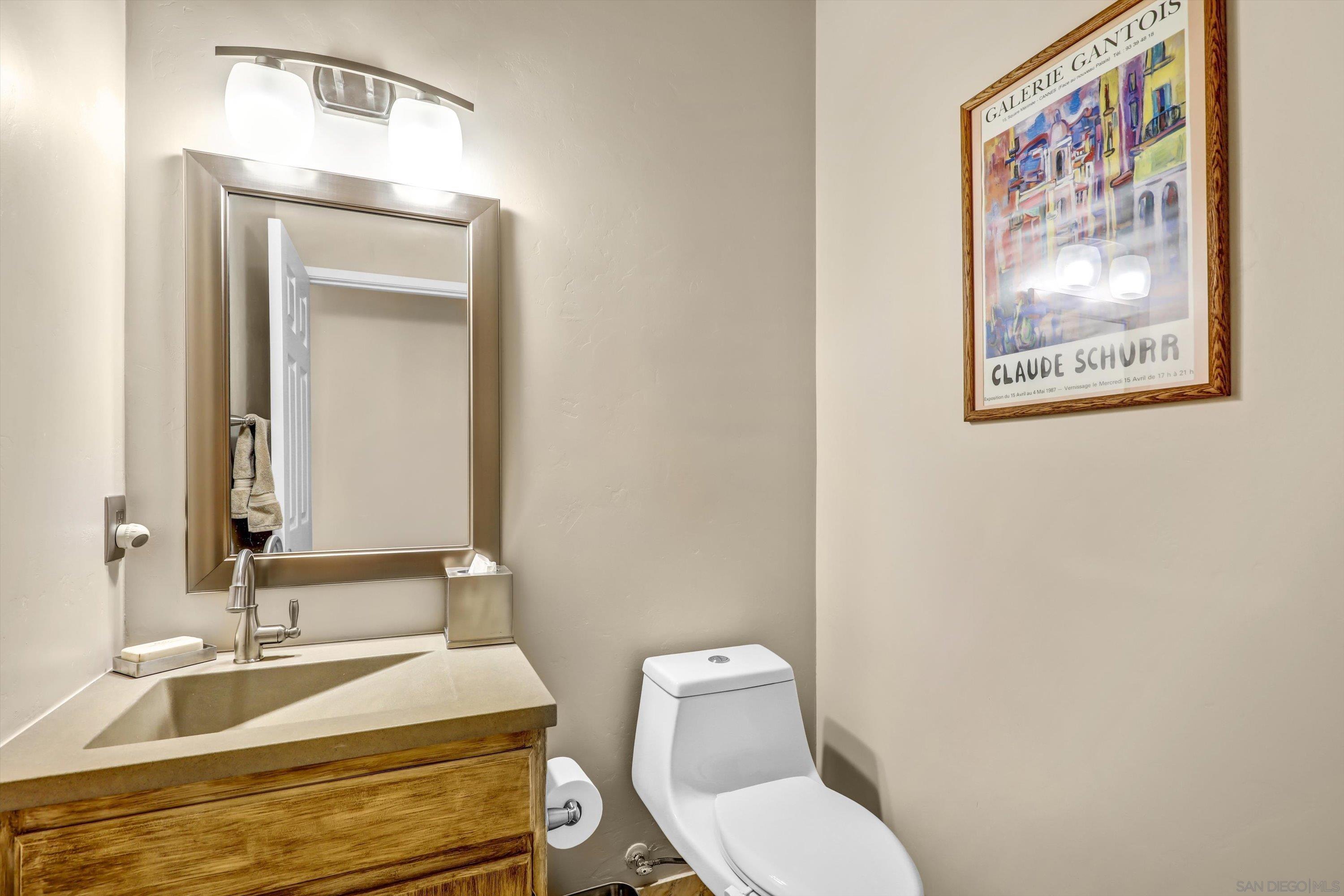 Detail Gallery Image 15 of 38 For 9625 W Canyon Ter  #4,  San Diego,  CA 92123 - 3 Beds | 2/1 Baths