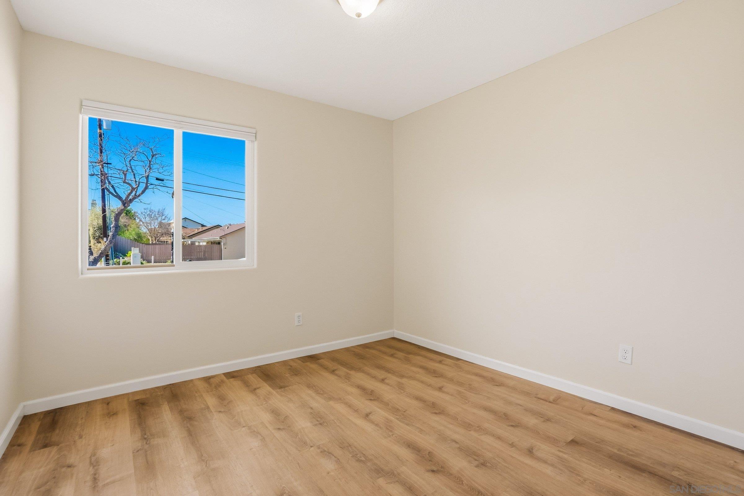 Detail Gallery Image 17 of 29 For 5179  Diane Ave, San Diego,  CA 92117 - 4 Beds | 2 Baths