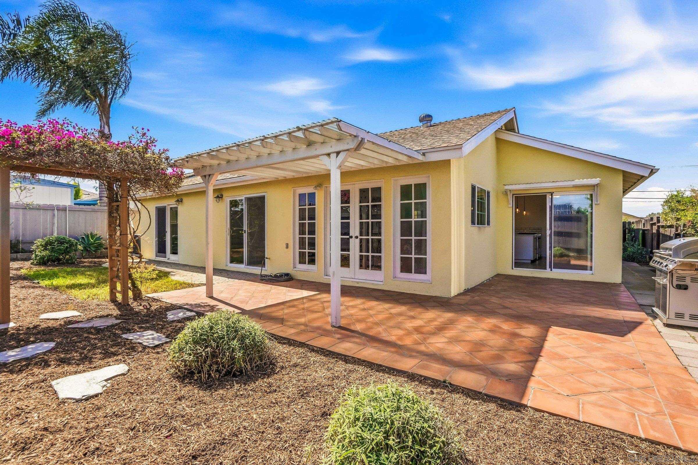 Detail Gallery Image 20 of 29 For 5179  Diane Ave, San Diego,  CA 92117 - 4 Beds | 2 Baths