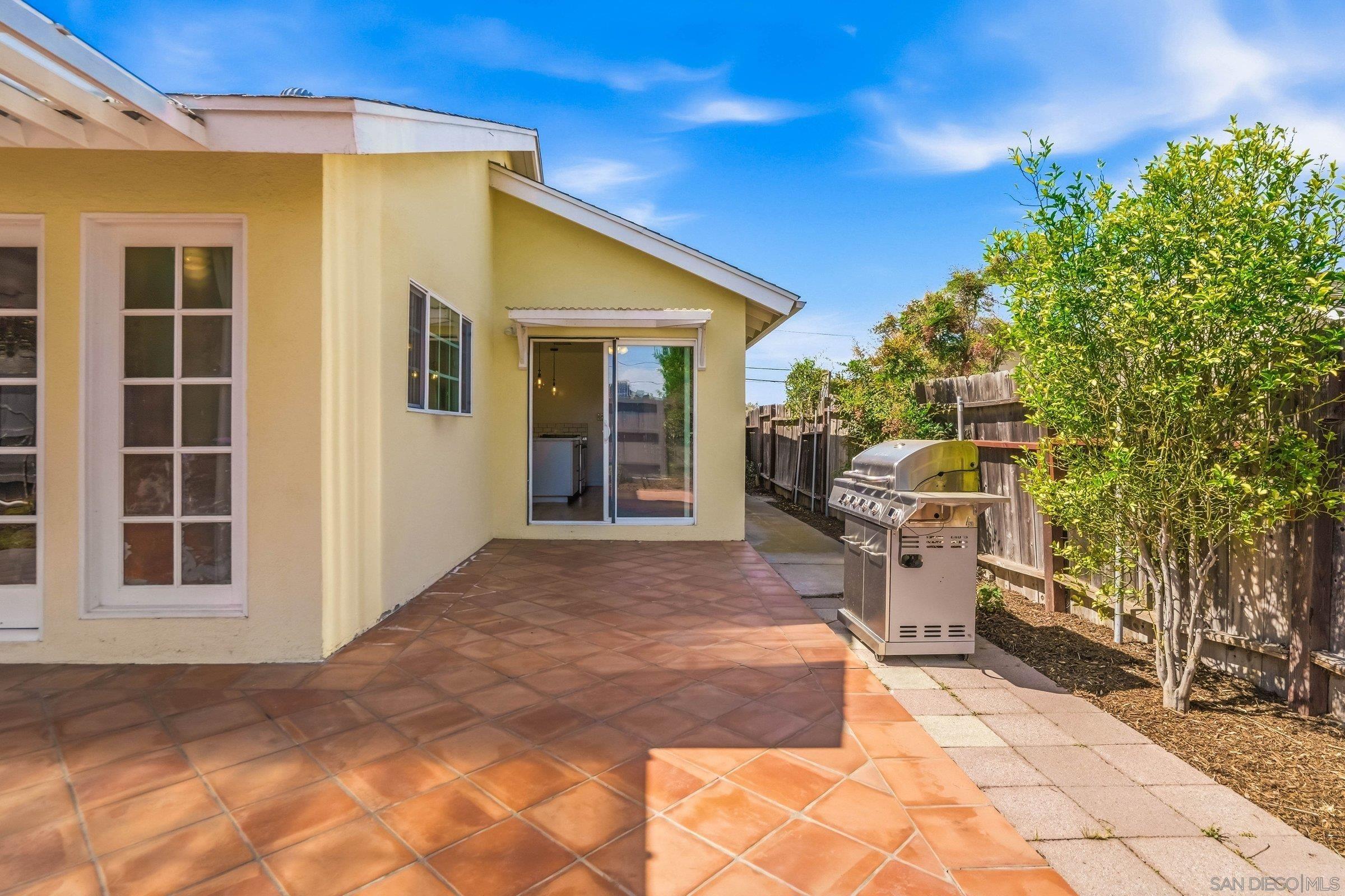 Detail Gallery Image 22 of 29 For 5179  Diane Ave, San Diego,  CA 92117 - 4 Beds | 2 Baths