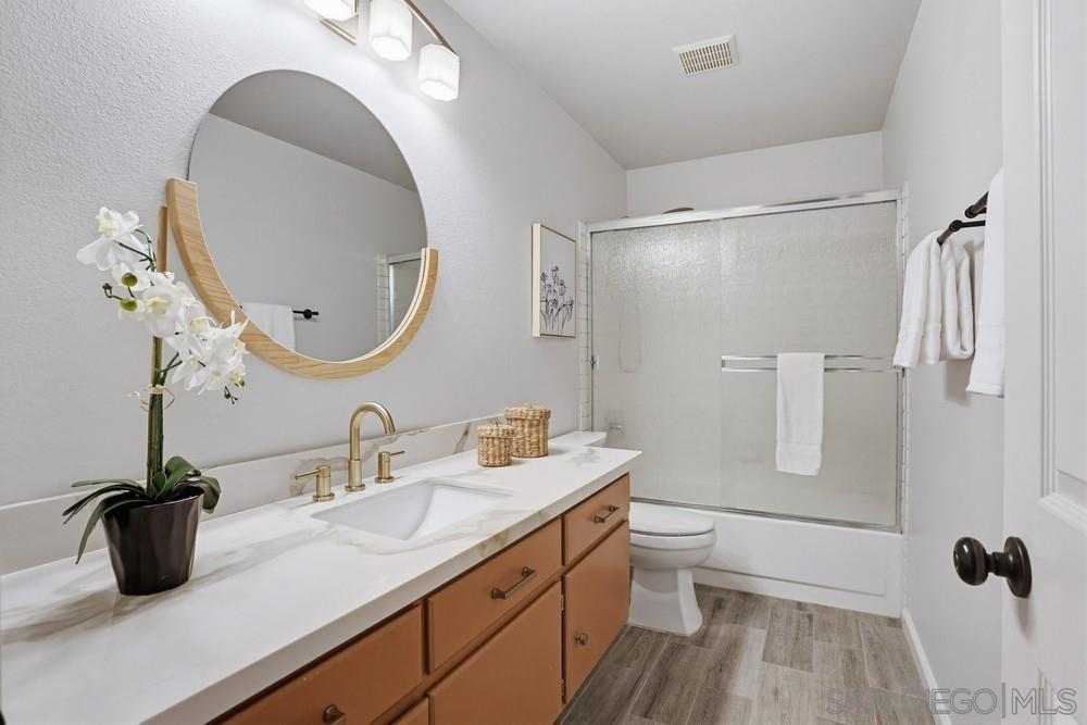 Detail Gallery Image 18 of 33 For 2246  Shadyridge Ave, Escondido,  CA 92029 - 3 Beds | 2 Baths