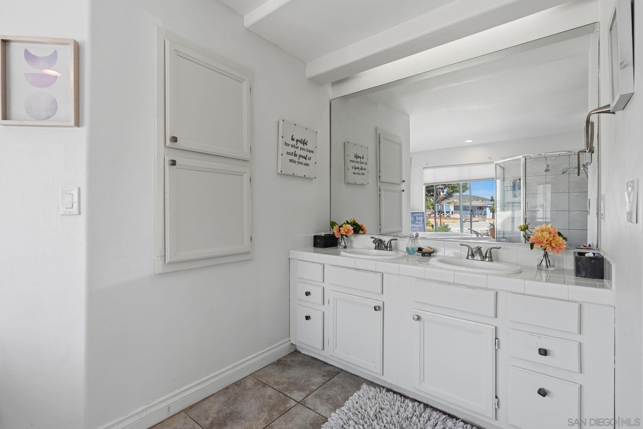 Detail Gallery Image 22 of 66 For 13883  Sage Mountain Ln, Jamul,  CA 91935 - 7 Beds | 4/1 Baths