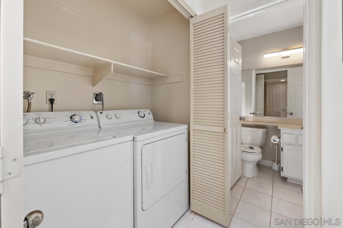 Detail Gallery Image 19 of 34 For 13480  Chelly Ct, San Diego,  CA 92129 - 4 Beds | 3 Baths