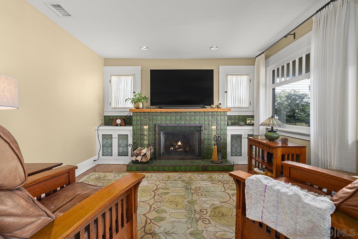 Detail Gallery Image 16 of 66 For 2133  Pine St, San Diego,  CA 92103 - 2 Beds | 2 Baths