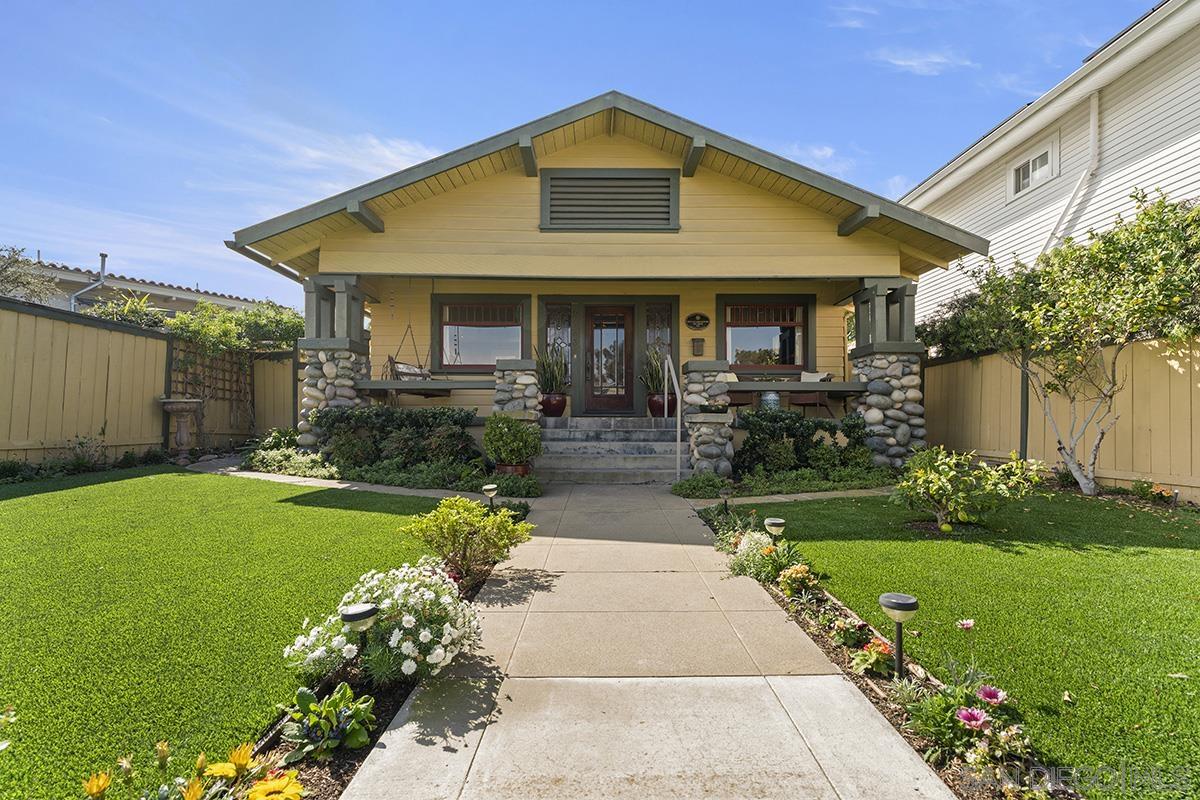 Detail Gallery Image 3 of 66 For 2133  Pine St, San Diego,  CA 92103 - 2 Beds | 2 Baths