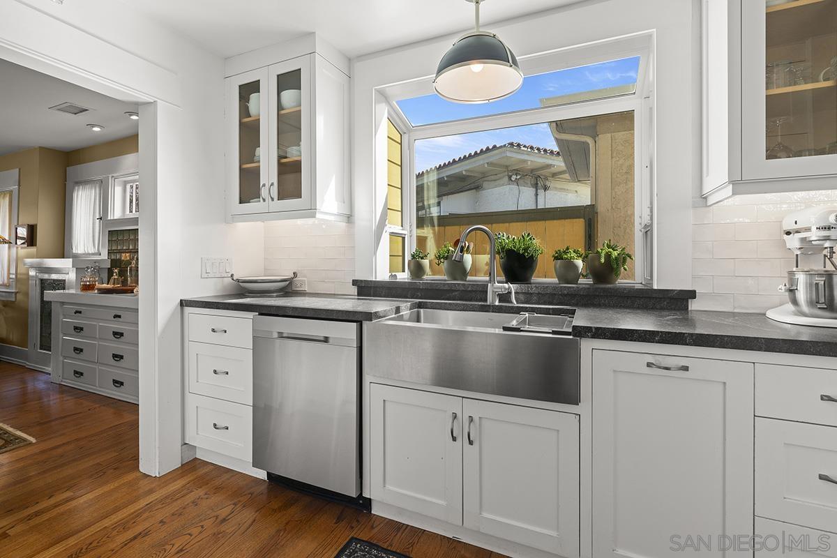 Detail Gallery Image 35 of 66 For 2133  Pine St, San Diego,  CA 92103 - 2 Beds | 2 Baths