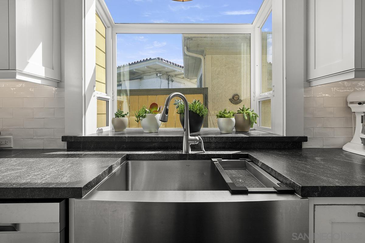 Detail Gallery Image 37 of 66 For 2133  Pine St, San Diego,  CA 92103 - 2 Beds | 2 Baths