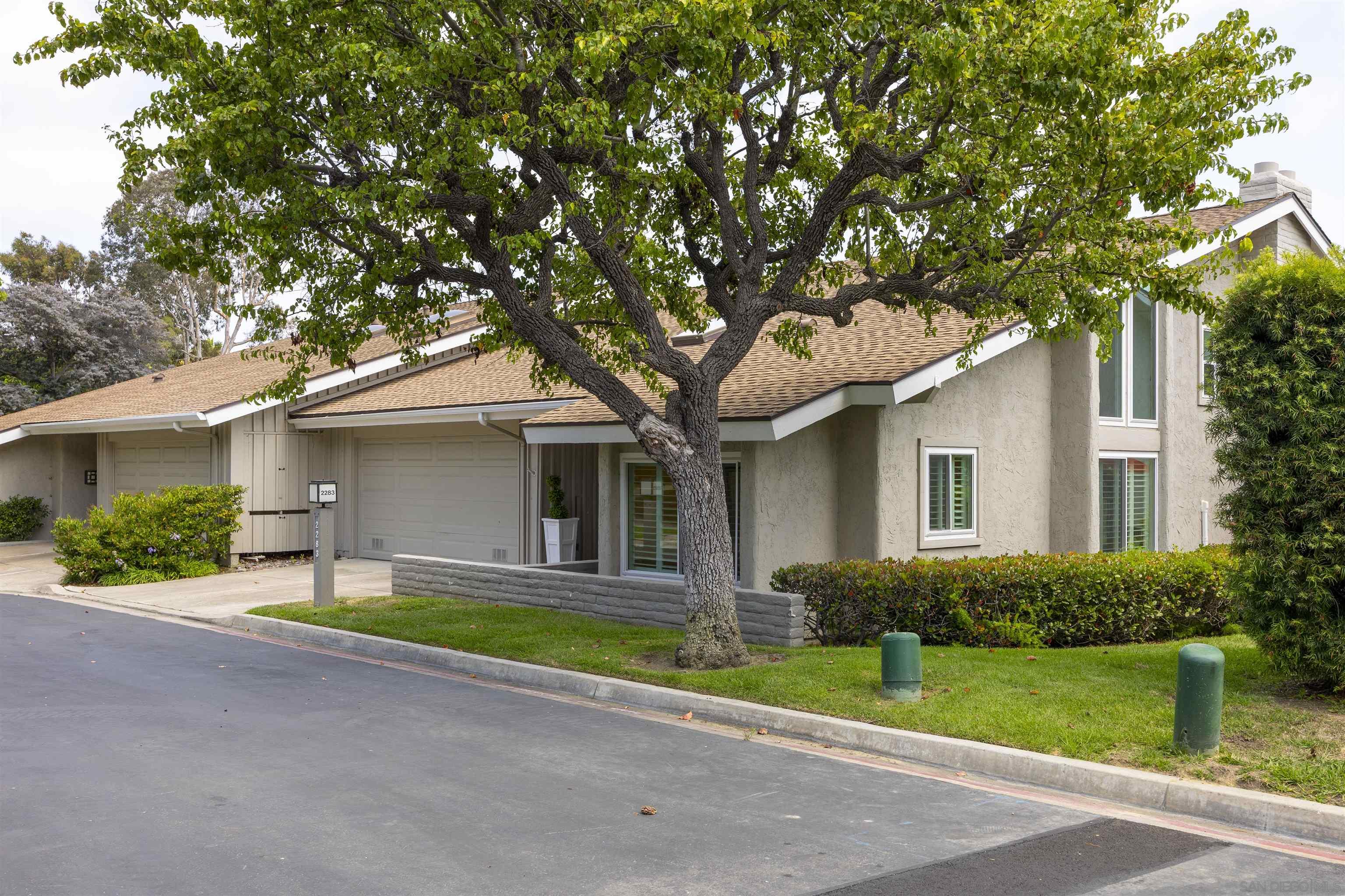 Detail Gallery Image 2 of 67 For 2283  Caminito Preciosa Sur, La Jolla,  CA 92037 - 3 Beds | 3 Baths