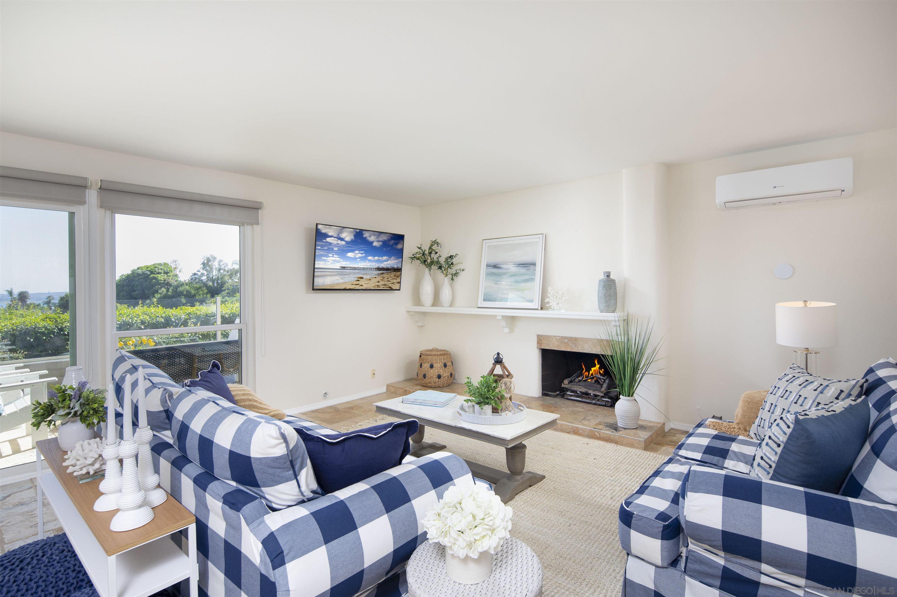 Detail Gallery Image 14 of 67 For 2283  Caminito Preciosa Sur, La Jolla,  CA 92037 - 3 Beds | 3 Baths