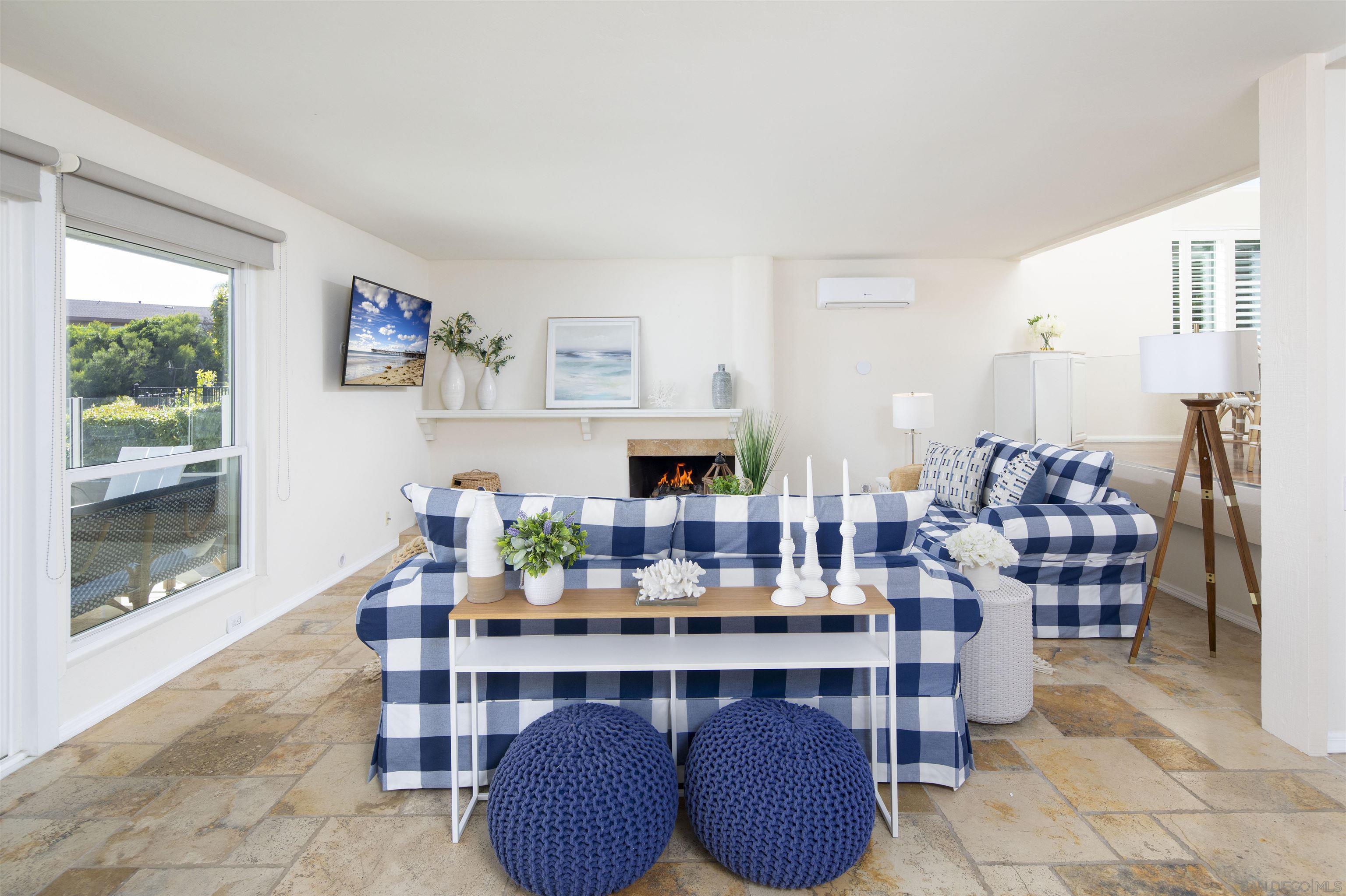 Detail Gallery Image 15 of 67 For 2283  Caminito Preciosa Sur, La Jolla,  CA 92037 - 3 Beds | 3 Baths