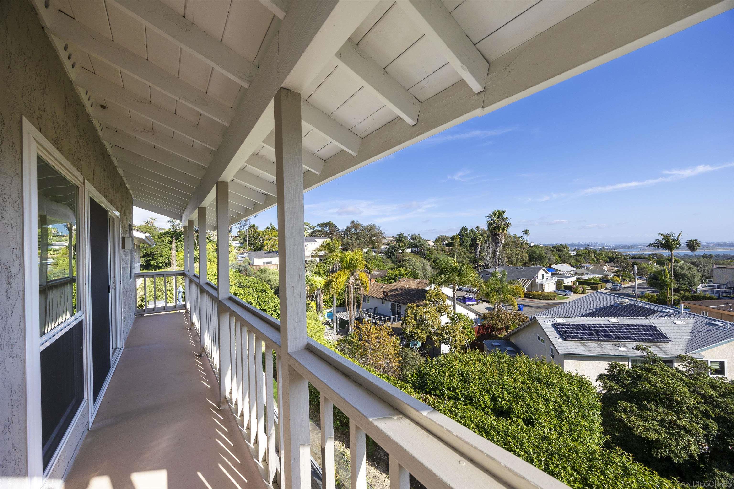 Detail Gallery Image 31 of 67 For 2283  Caminito Preciosa Sur, La Jolla,  CA 92037 - 3 Beds | 3 Baths