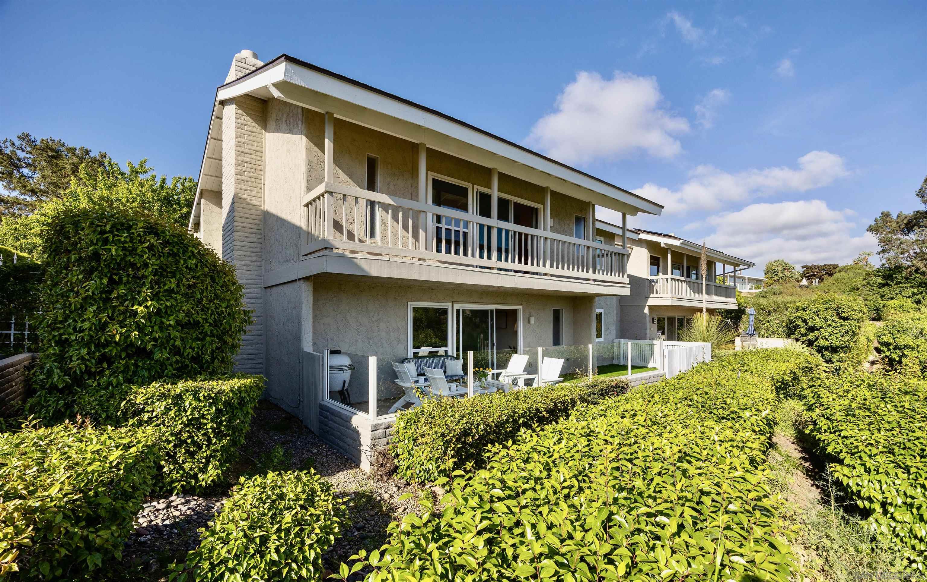 Detail Gallery Image 5 of 67 For 2283  Caminito Preciosa Sur, La Jolla,  CA 92037 - 3 Beds | 3 Baths