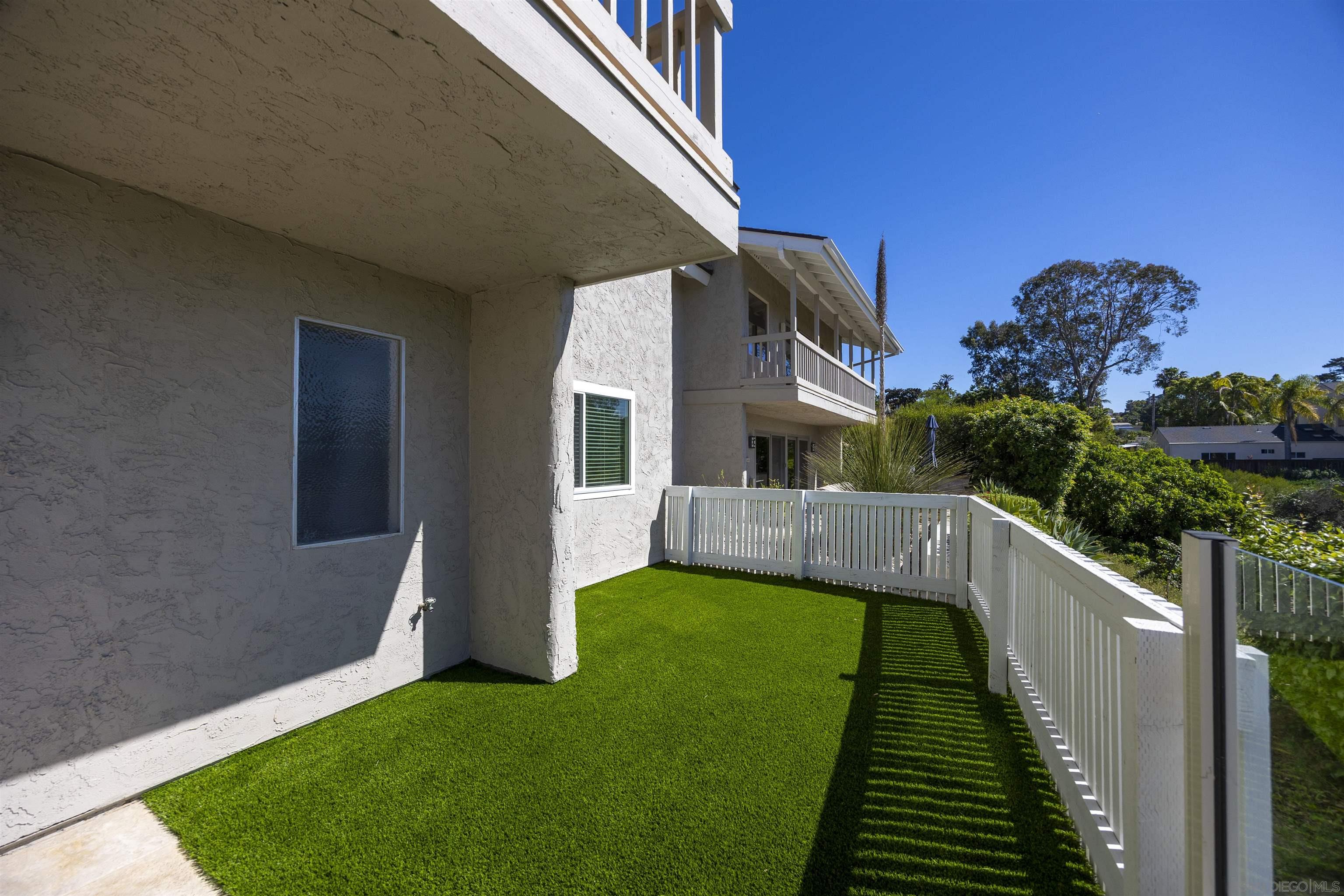 Detail Gallery Image 47 of 67 For 2283  Caminito Preciosa Sur, La Jolla,  CA 92037 - 3 Beds | 3 Baths