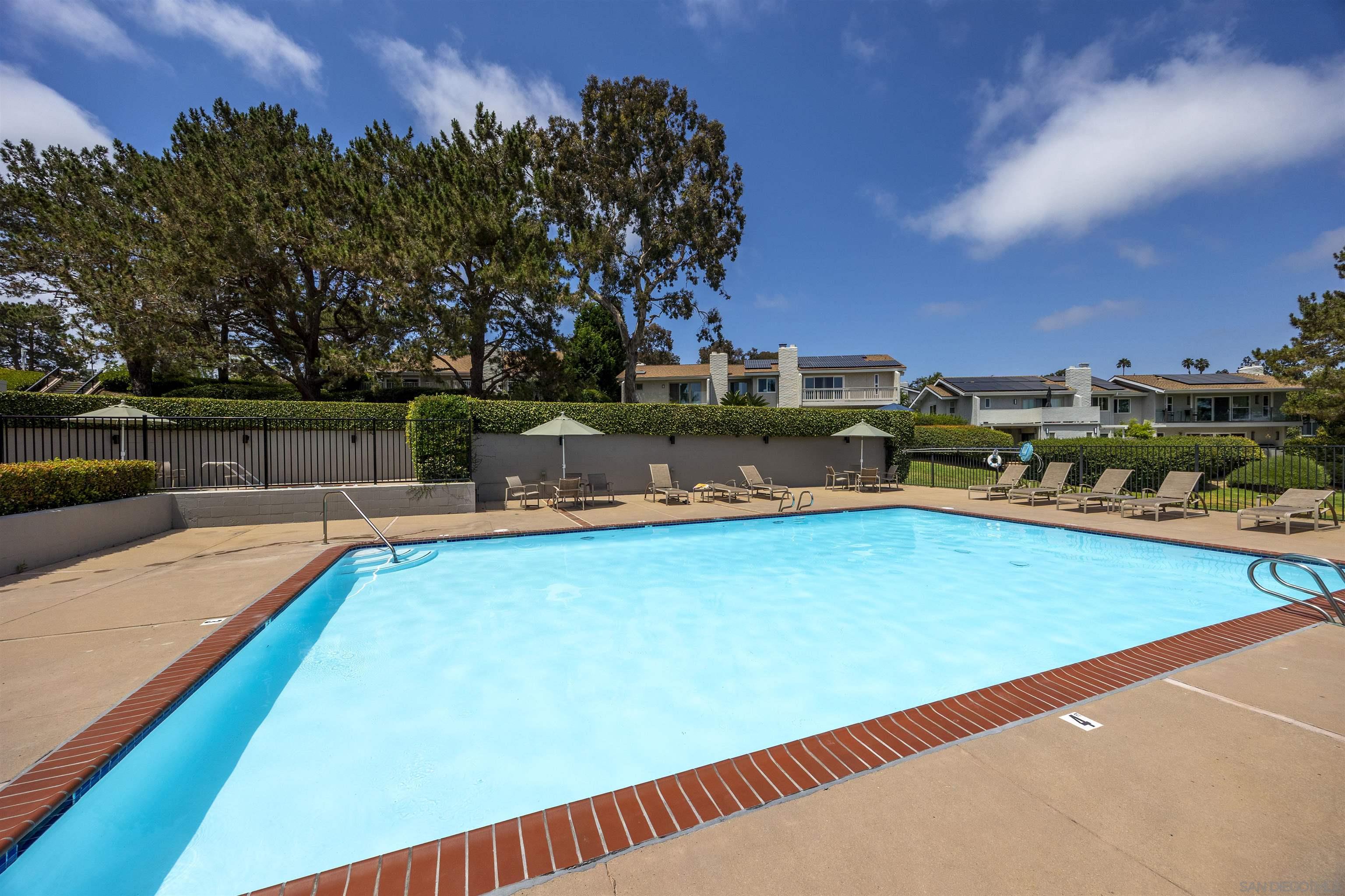 Detail Gallery Image 57 of 67 For 2283  Caminito Preciosa Sur, La Jolla,  CA 92037 - 3 Beds | 3 Baths