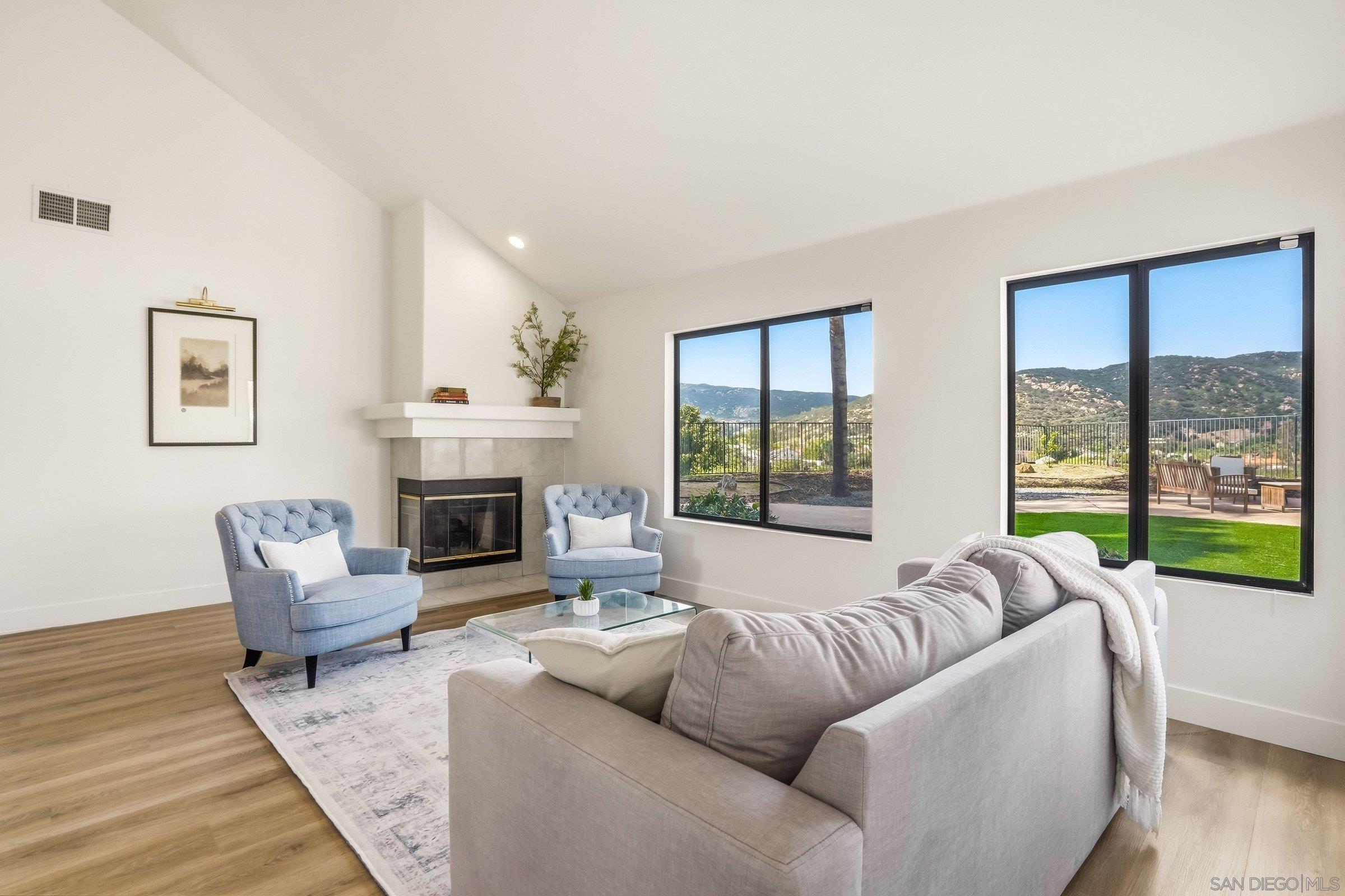 Detail Gallery Image 21 of 50 For 8842  Summerhill Pt, Alpine,  CA 91901 - 4 Beds | 3/1 Baths