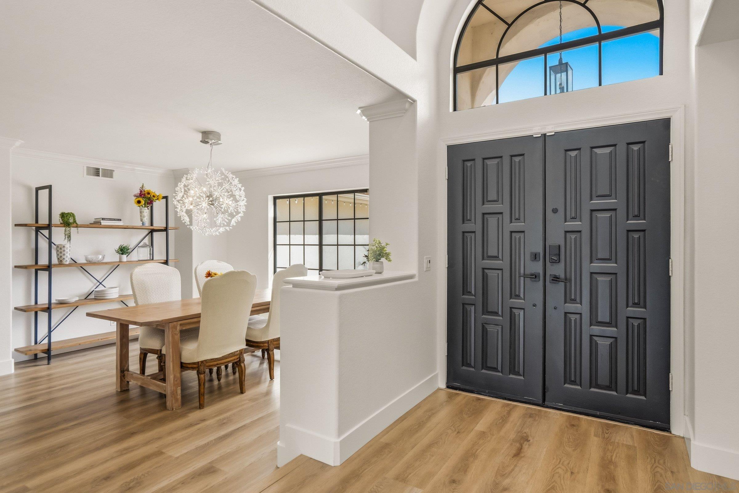 Detail Gallery Image 5 of 50 For 8842  Summerhill Pt, Alpine,  CA 91901 - 4 Beds | 3/1 Baths