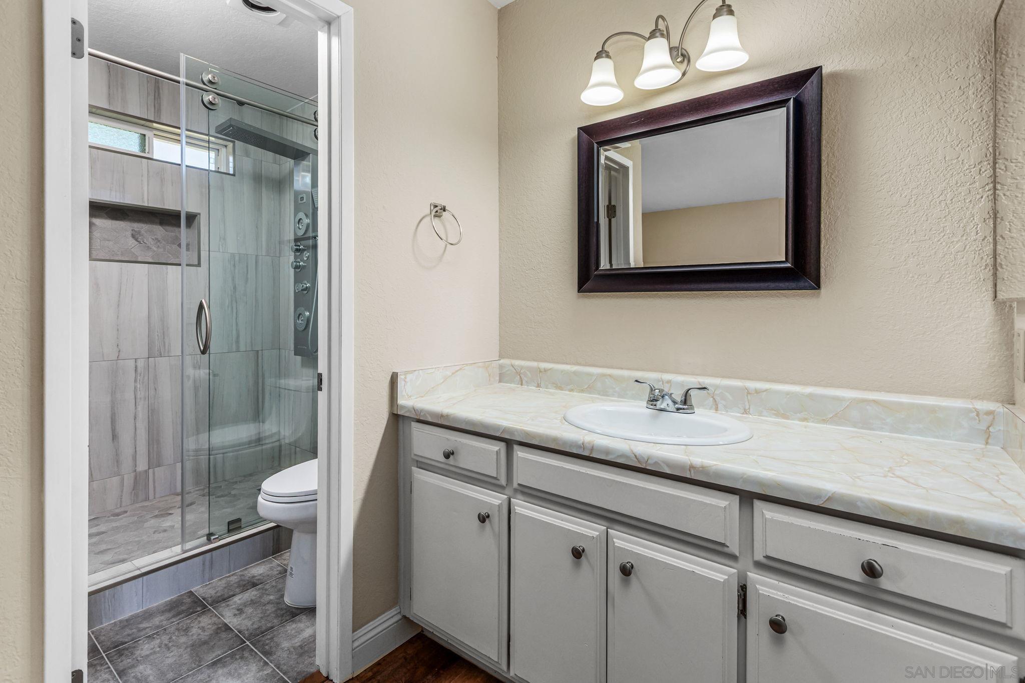 Detail Gallery Image 18 of 52 For 16328  Bassett Ct, Ramona,  CA 92065 - 4 Beds | 2 Baths