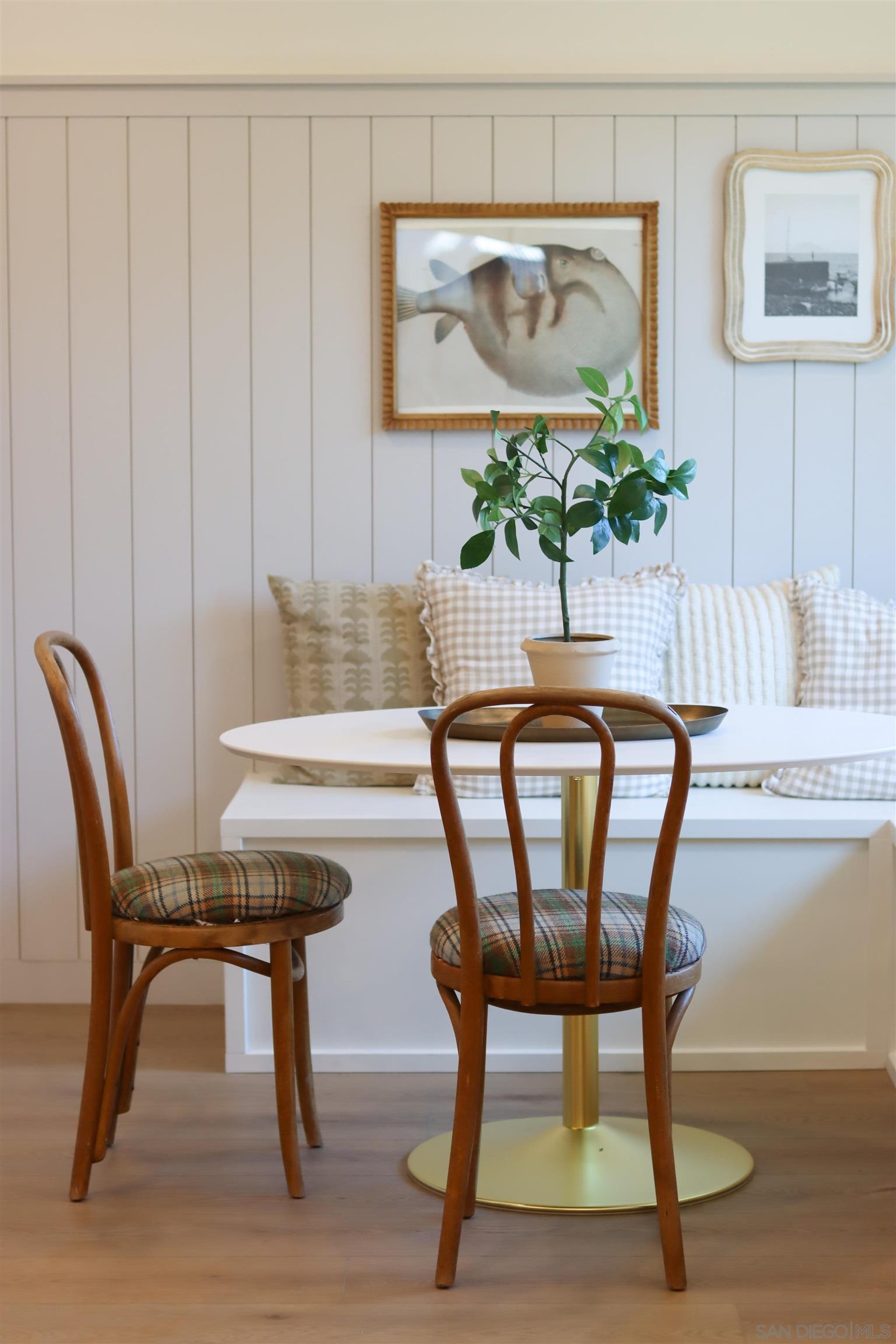 Detail Gallery Image 18 of 74 For 2927  Governor Dr, San Diego,  CA 92122 - 4 Beds | 2 Baths