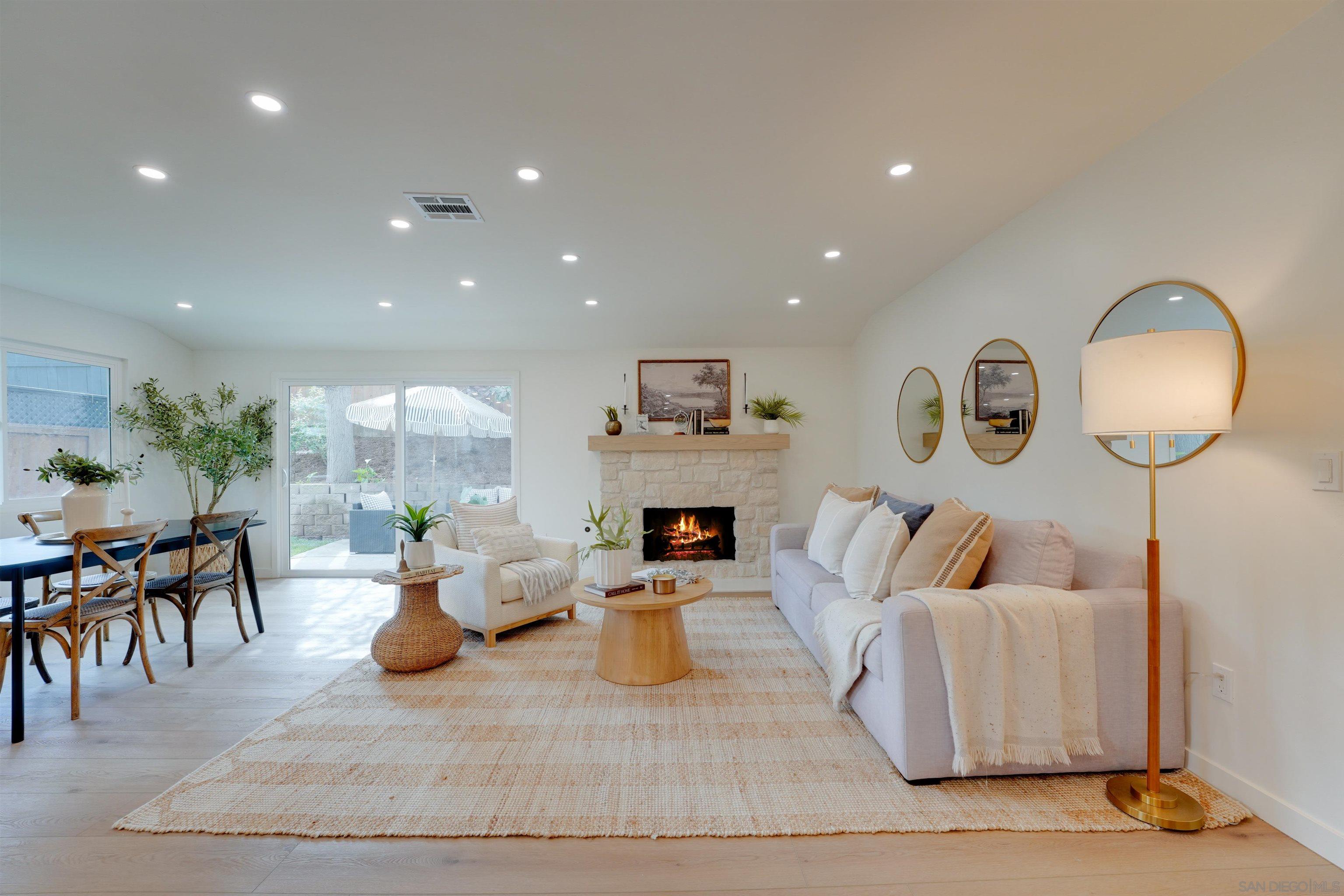 Detail Gallery Image 32 of 74 For 2927  Governor Dr, San Diego,  CA 92122 - 4 Beds | 2 Baths