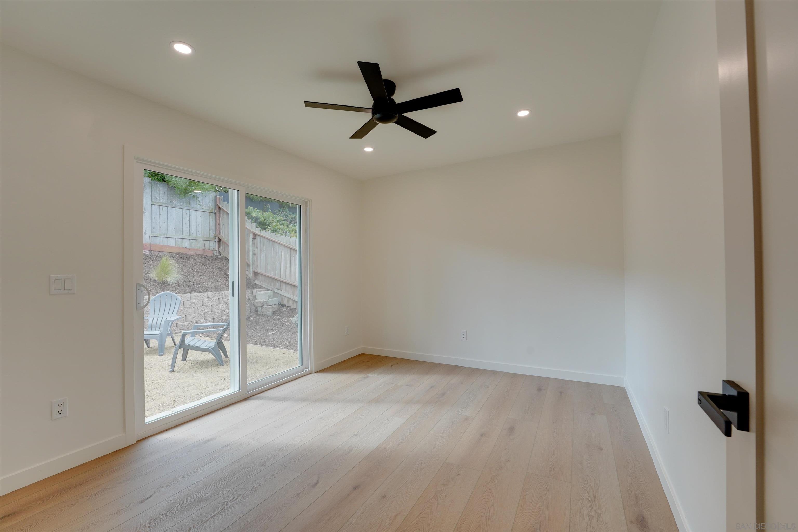 Detail Gallery Image 41 of 74 For 2927  Governor Dr, San Diego,  CA 92122 - 4 Beds | 2 Baths